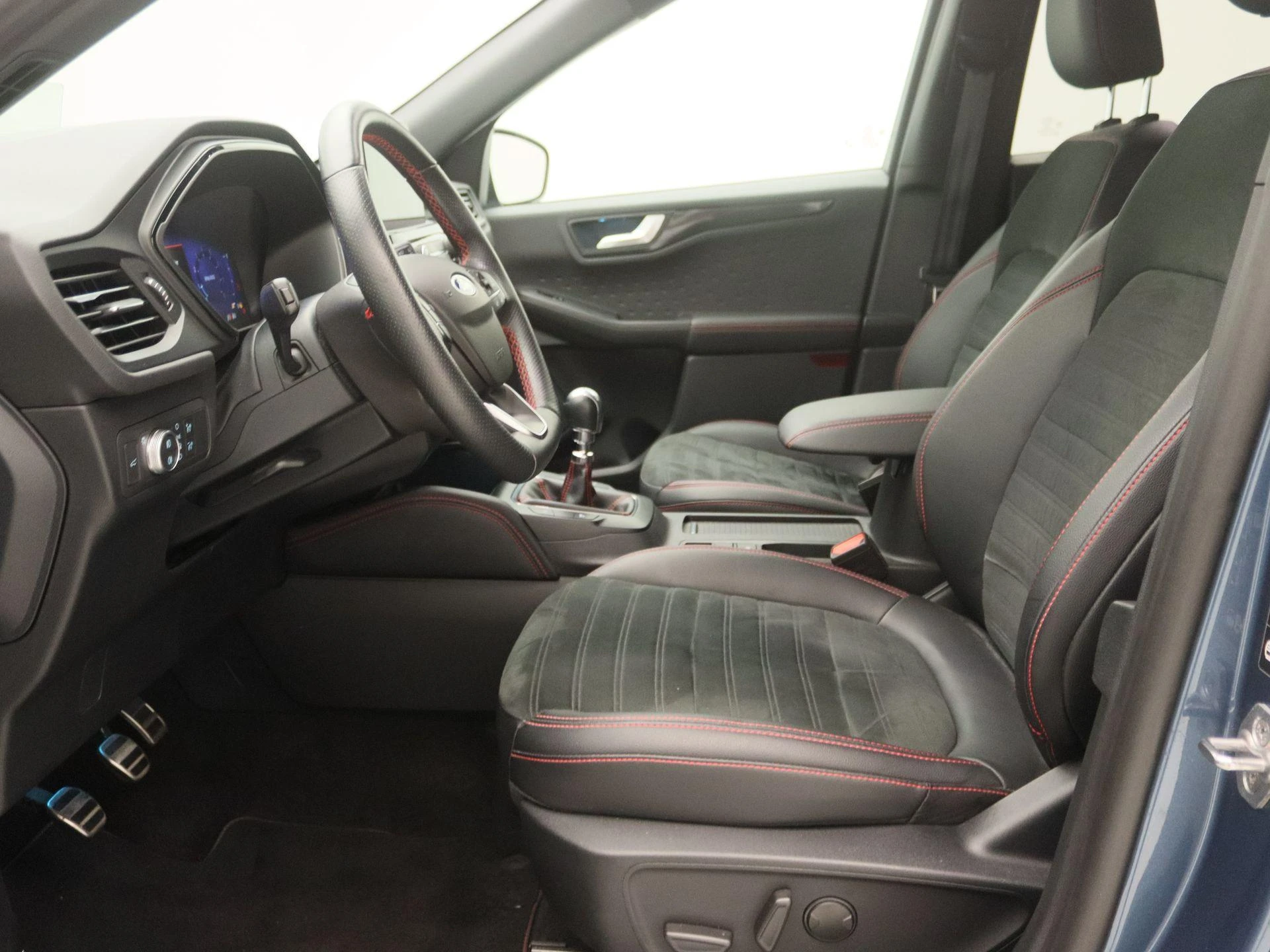 Ford-Kuga-image-12