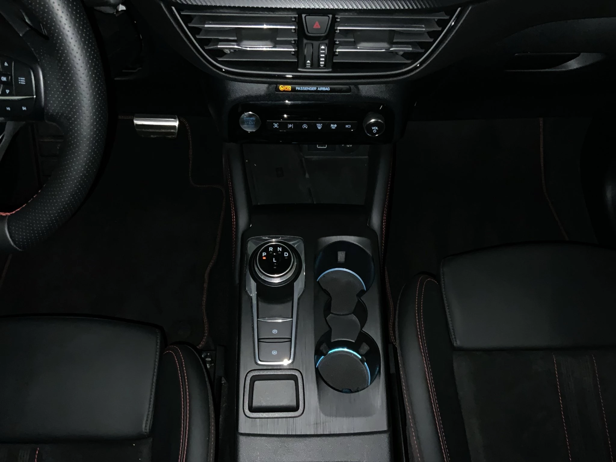 Ford-Kuga-image-12