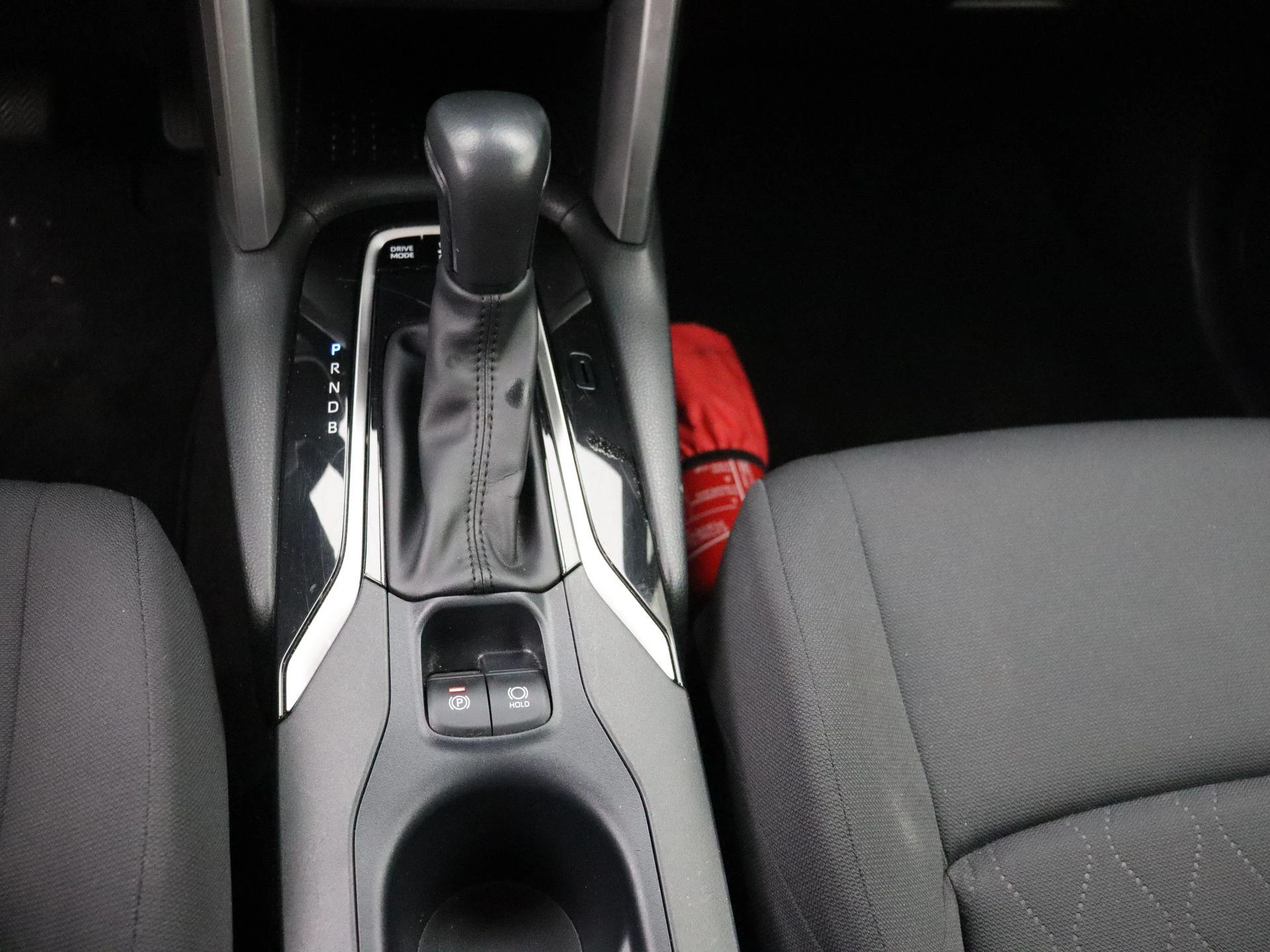 Toyota-Corolla Cross-image-14