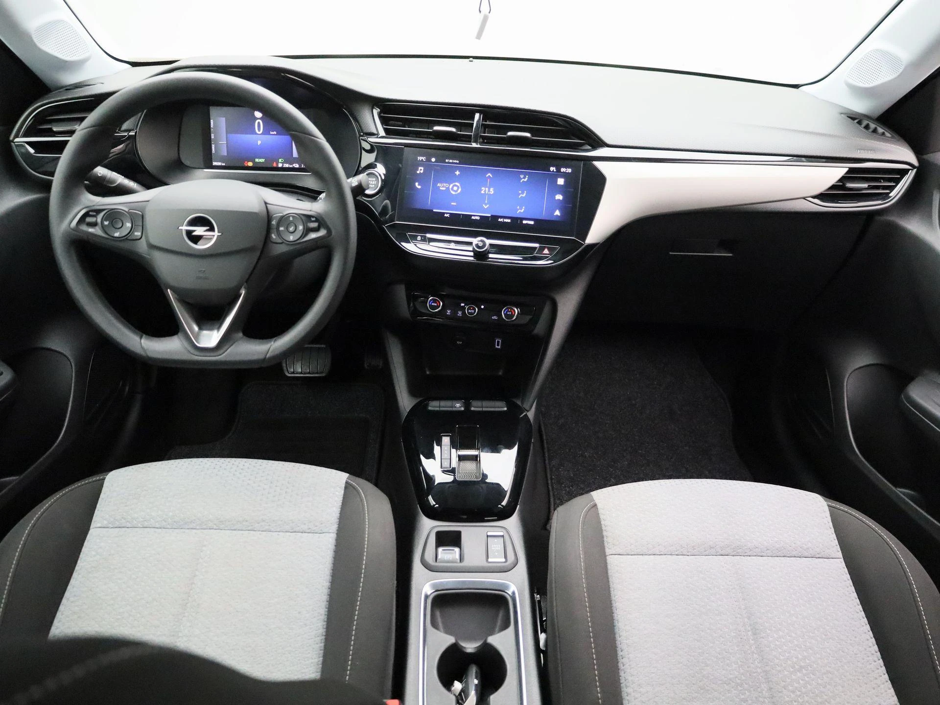 Opel-Corsa-image-8