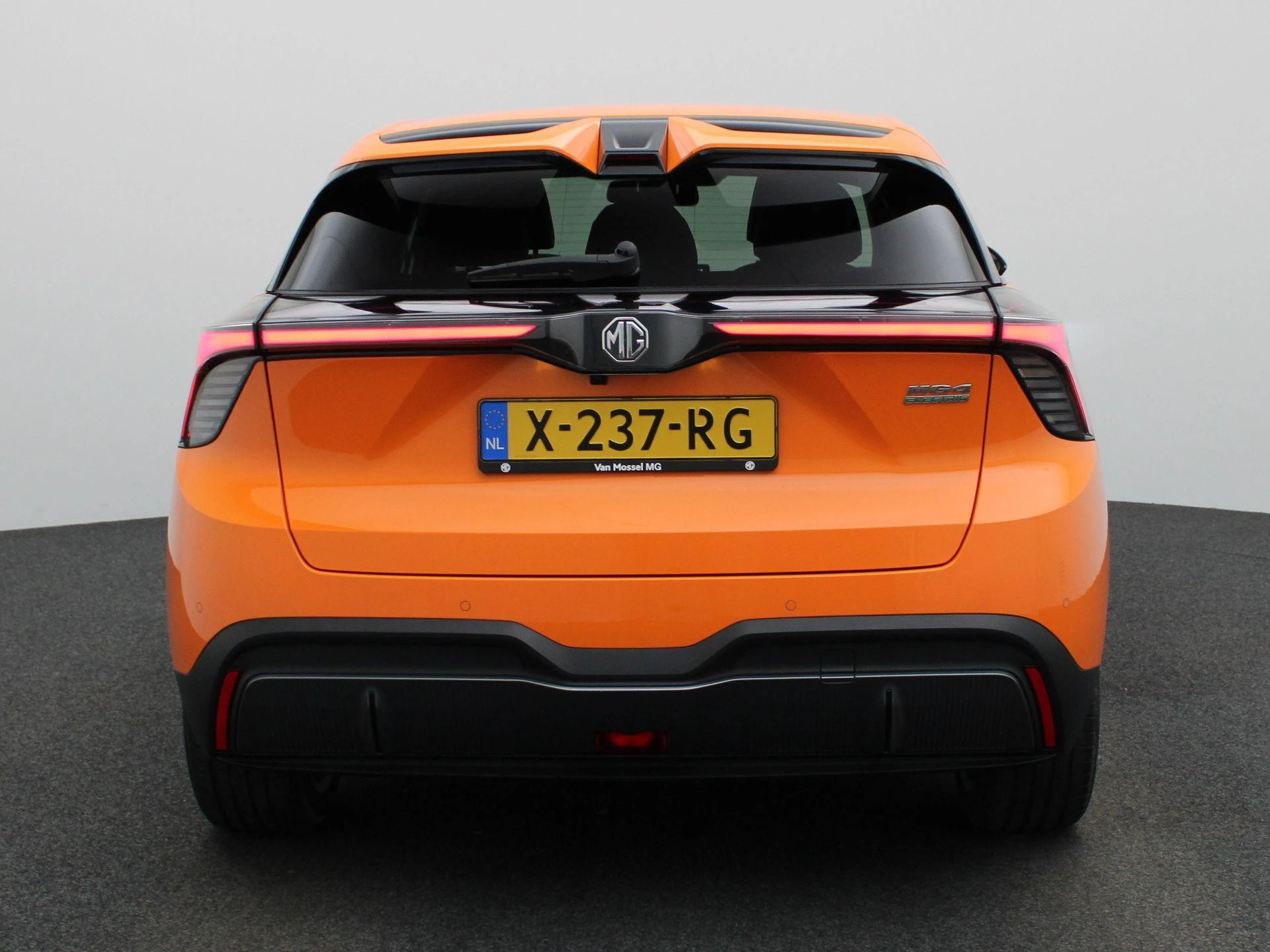 MG-MG4 EV-image-4