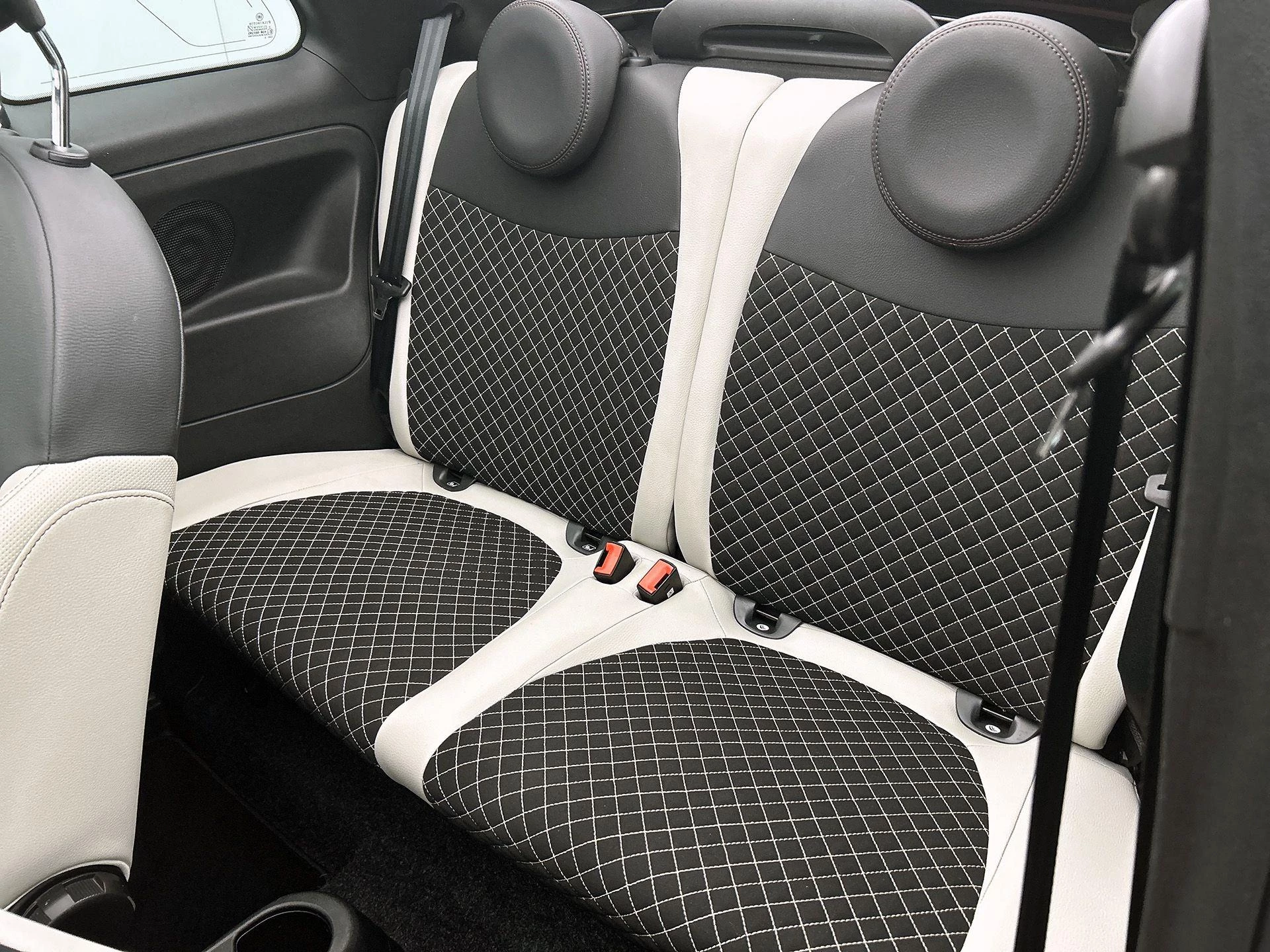 Fiat 500C 1.0 Hybrid Star