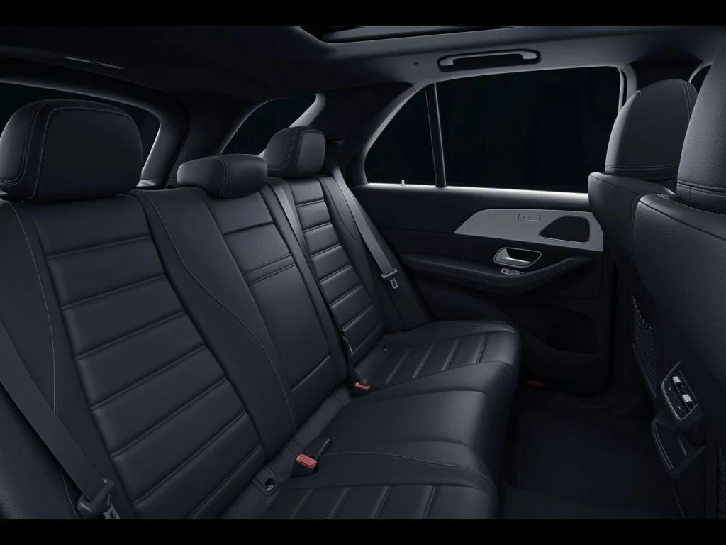 Mercedes-Benz-GLE 350 de-image-11