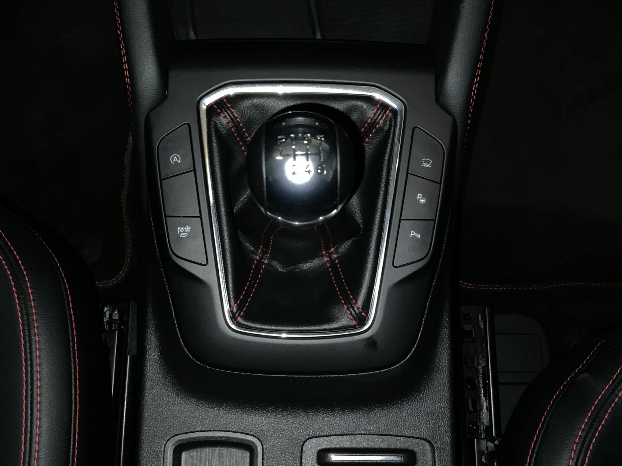Ford Kuga ST-Line X*PANO*AHK*KAM*ACC*NAVI*SOUND-SYS.