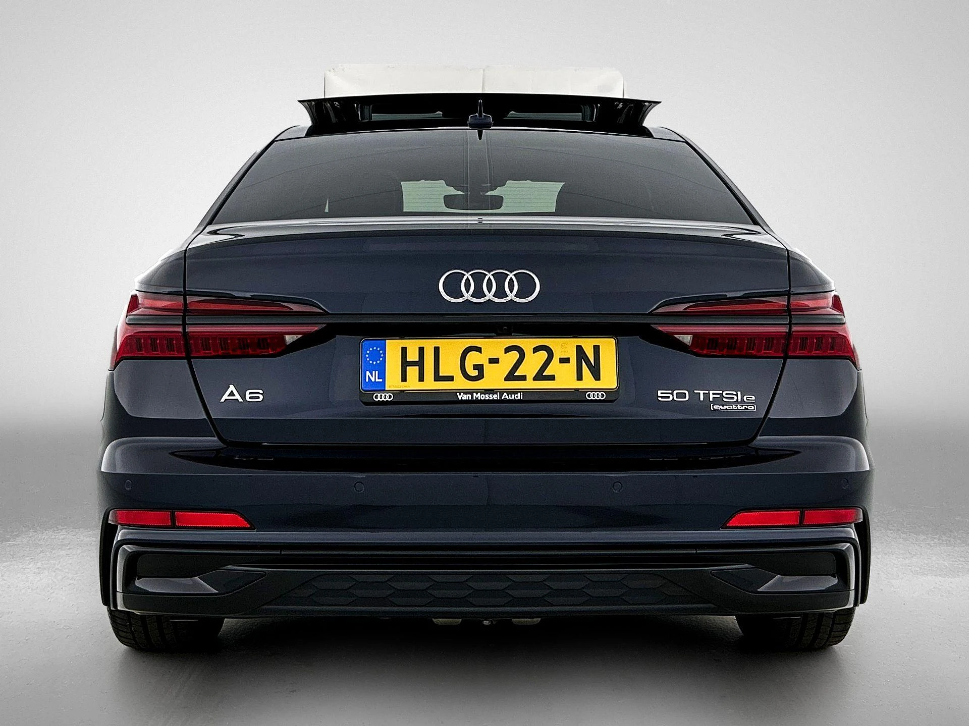 Audi-A6-image-2