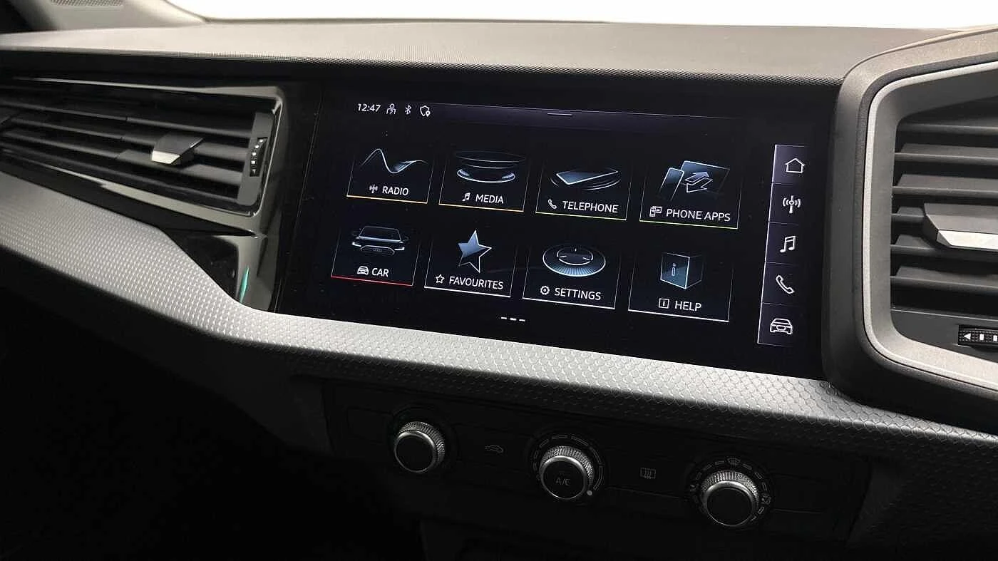 Audi-A1 Sportback-image-31