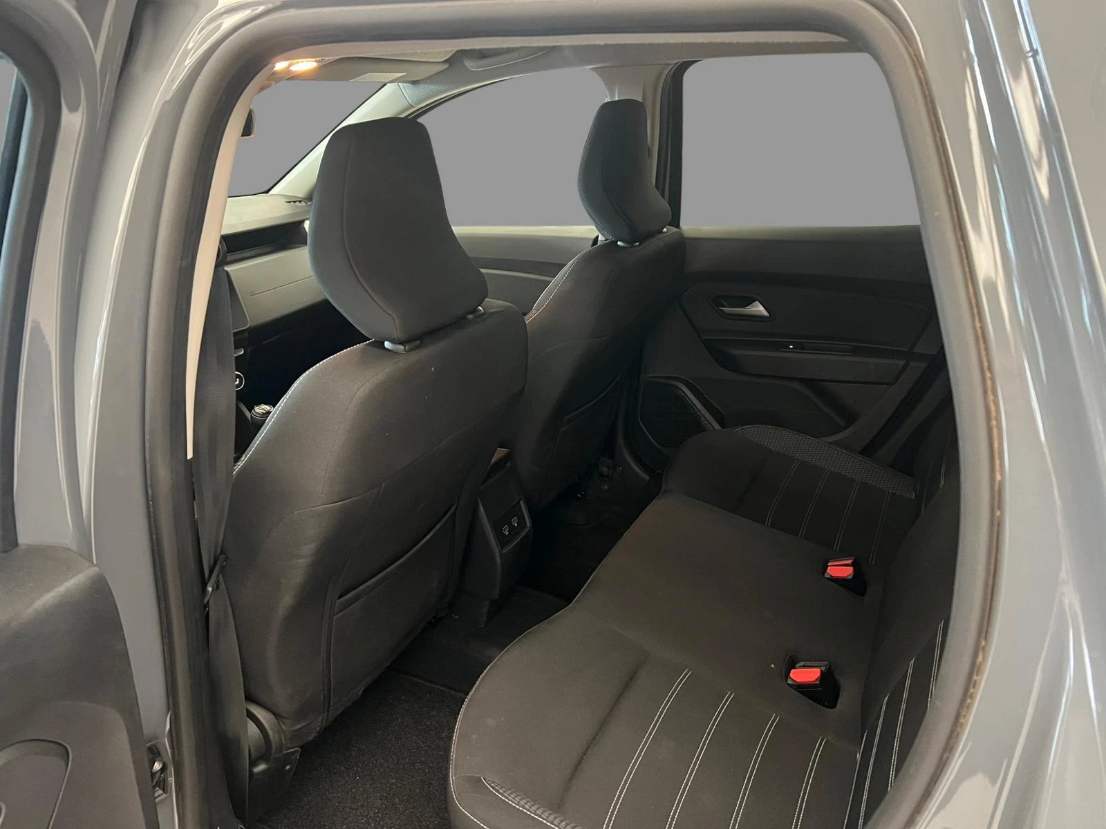 Dacia-Duster-image-9