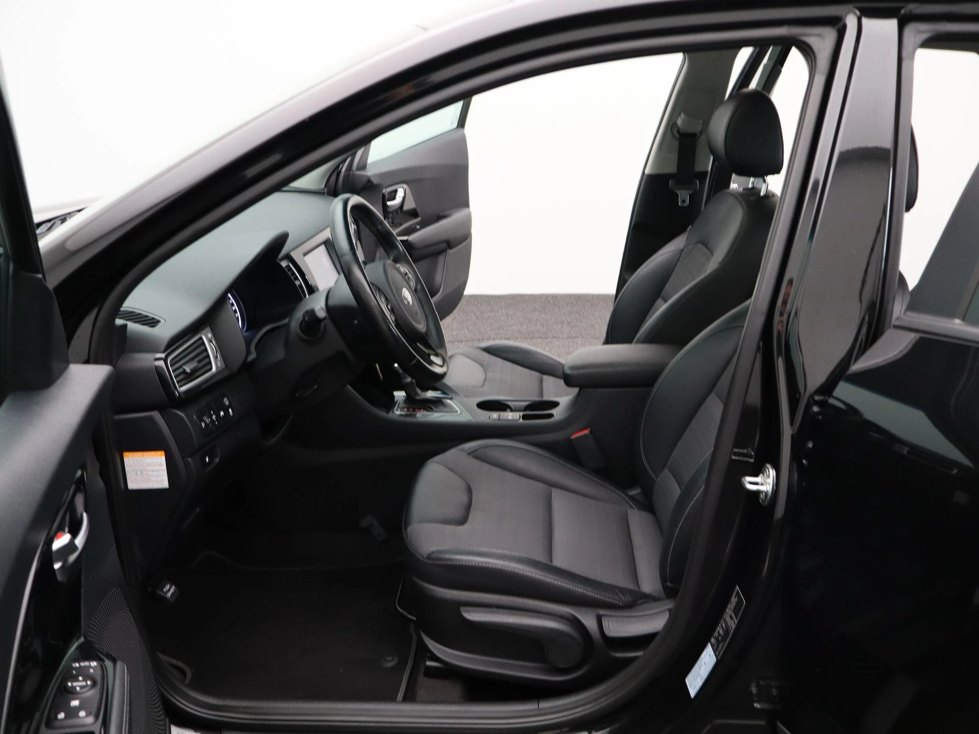 Kia-Niro-image-12