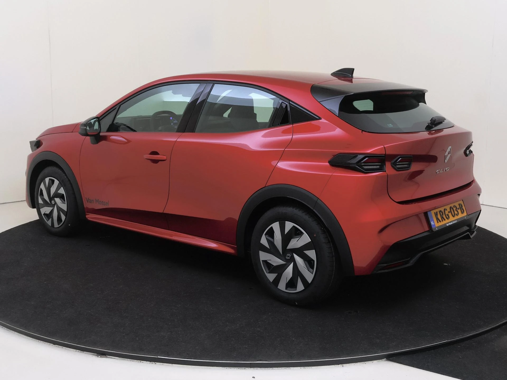 Renault-Clio-image-2