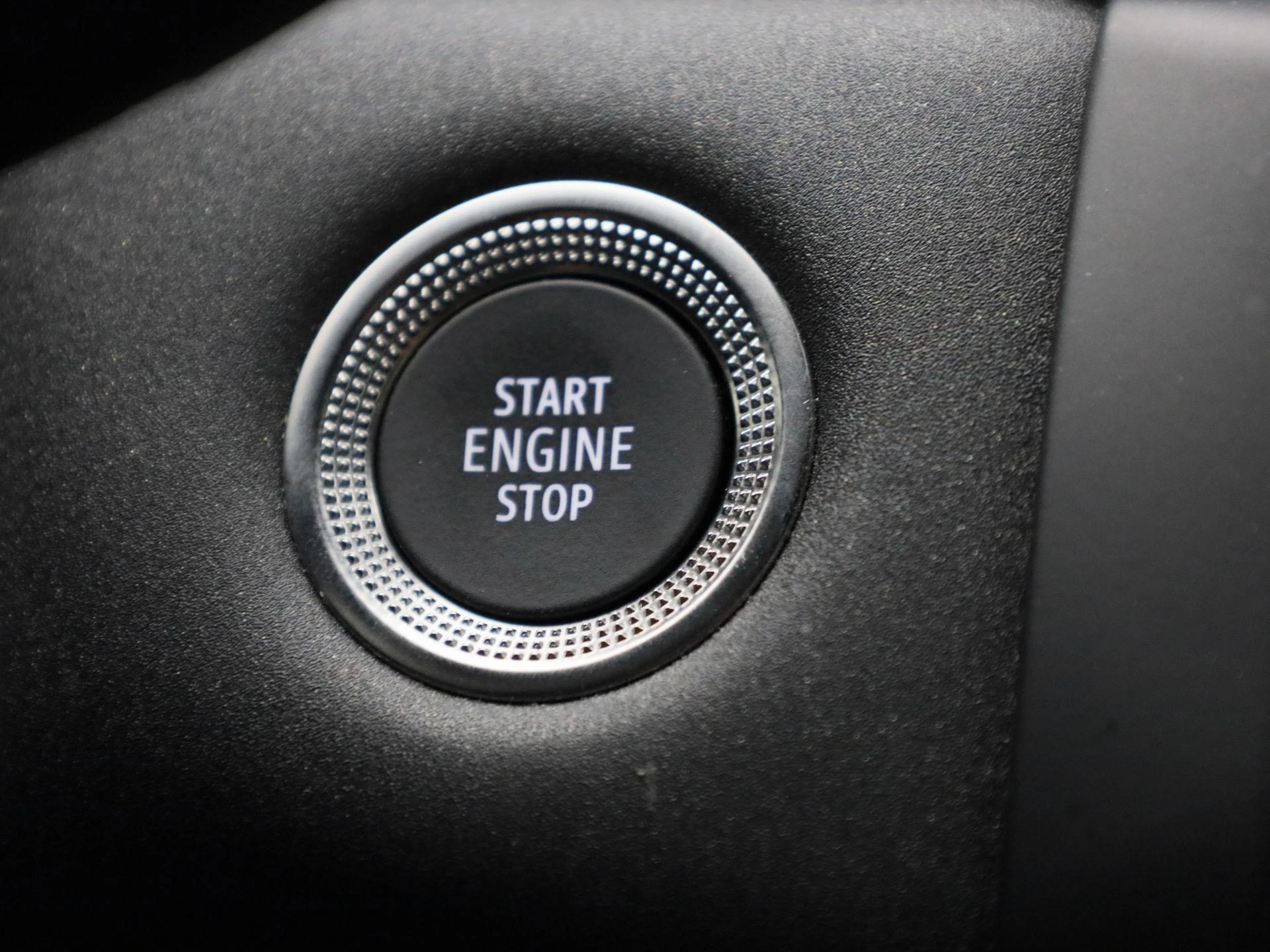 Renault-Captur-image-18