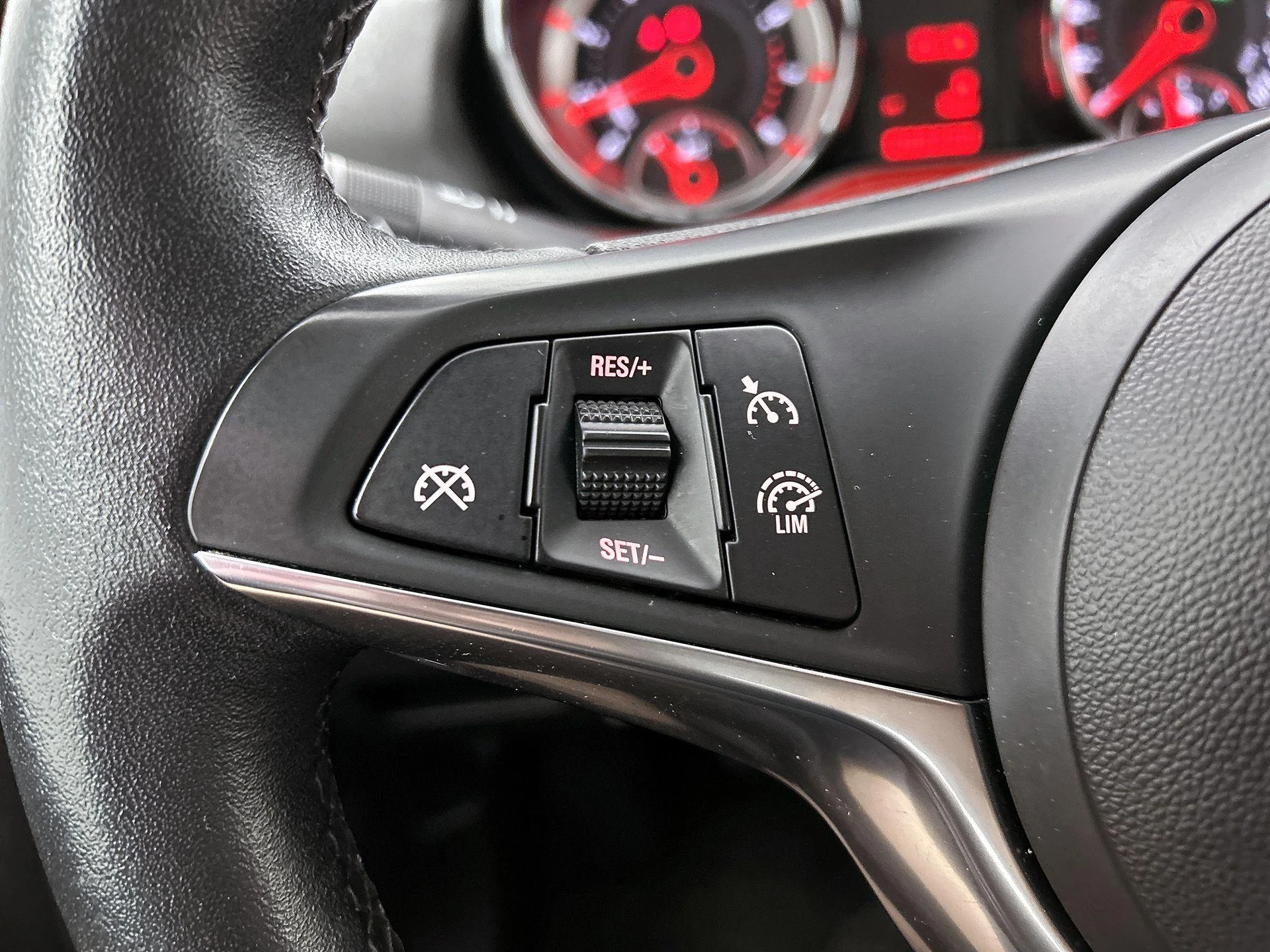 Opel-ADAM-image-31