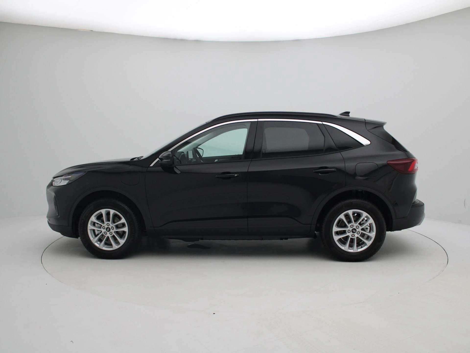 Ford-Kuga-image-3