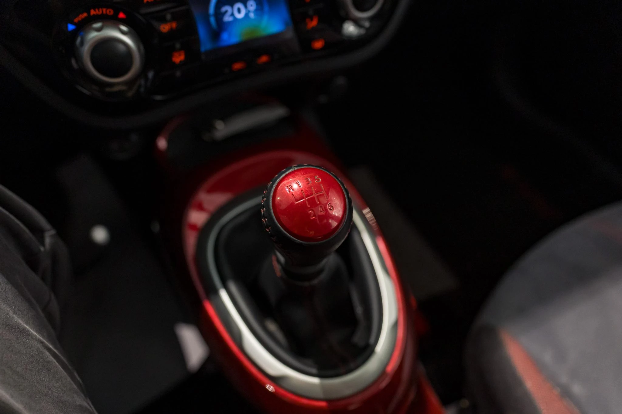 Nissan-Juke-image-28