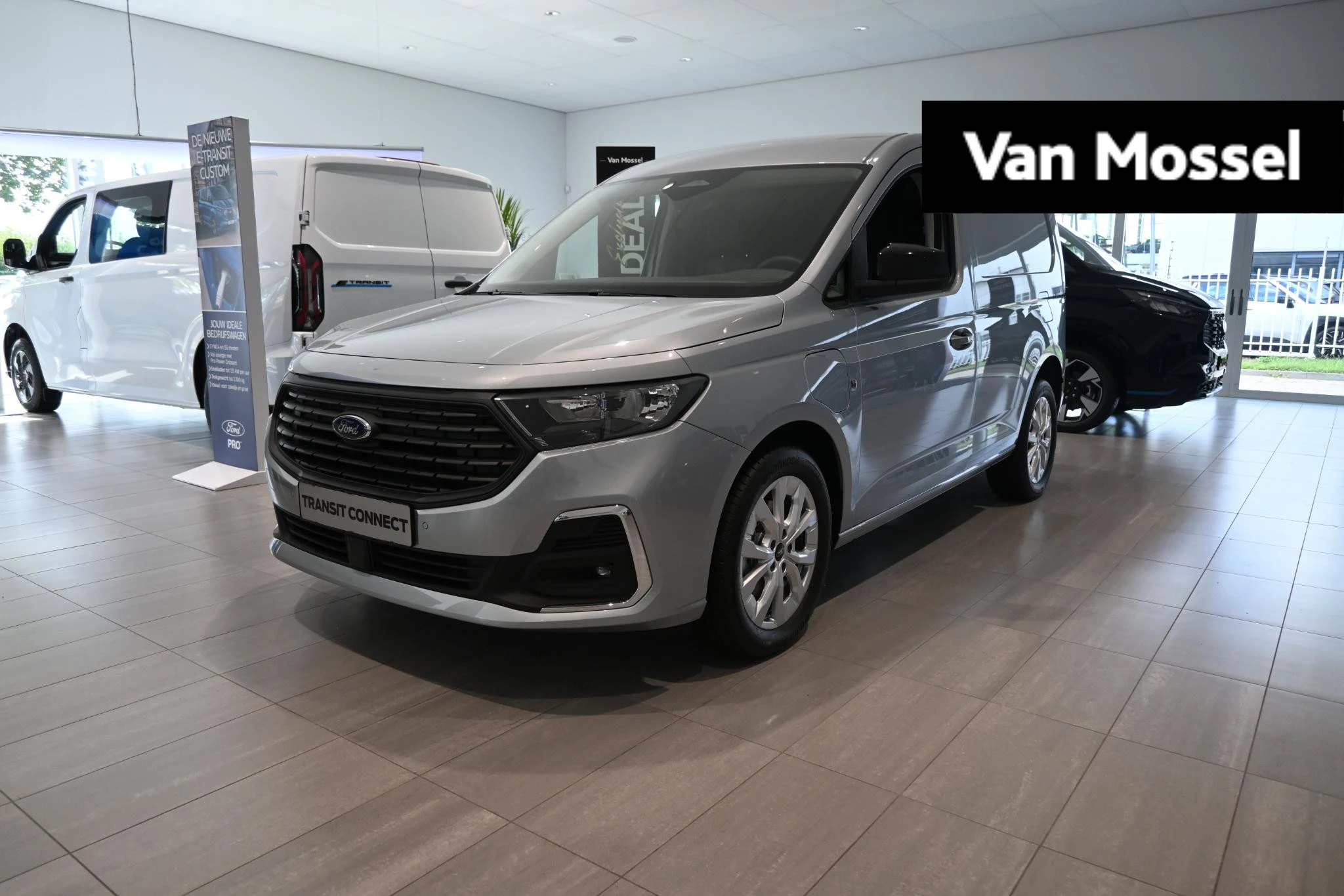 Ford-Transit Connect-image-0