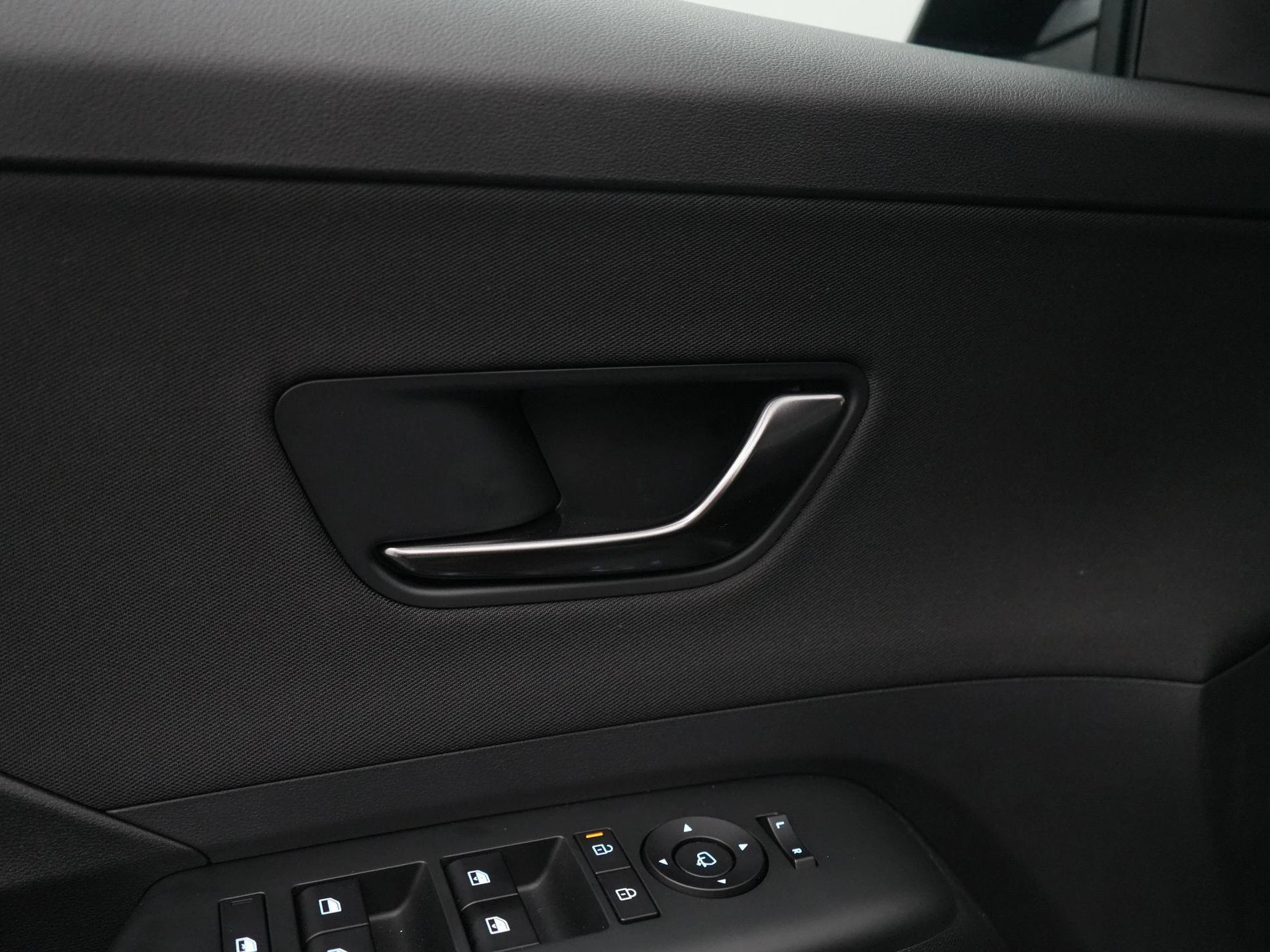 Hyundai-Kona-image-33