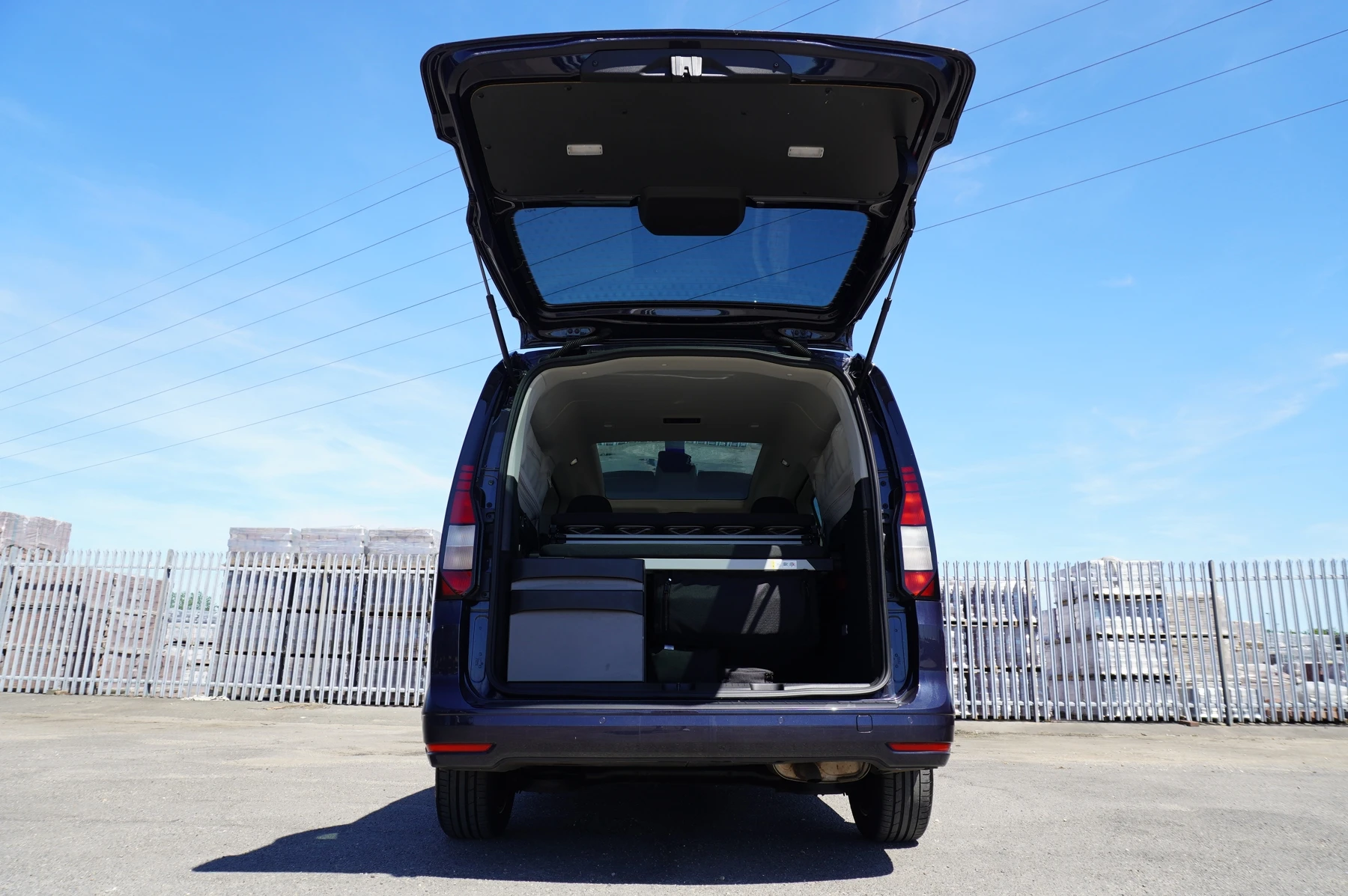 Volkswagen-Caddy-image-33