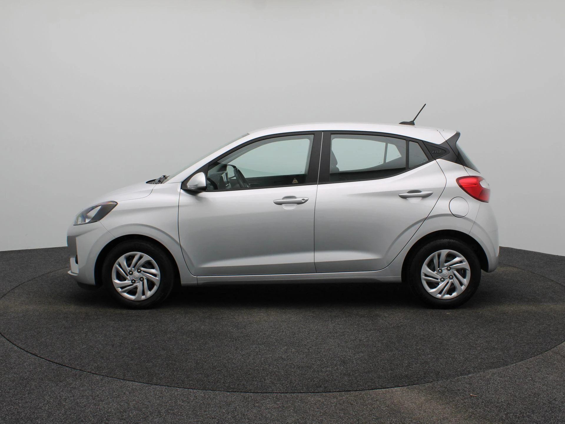 Hyundai-i10-image-4