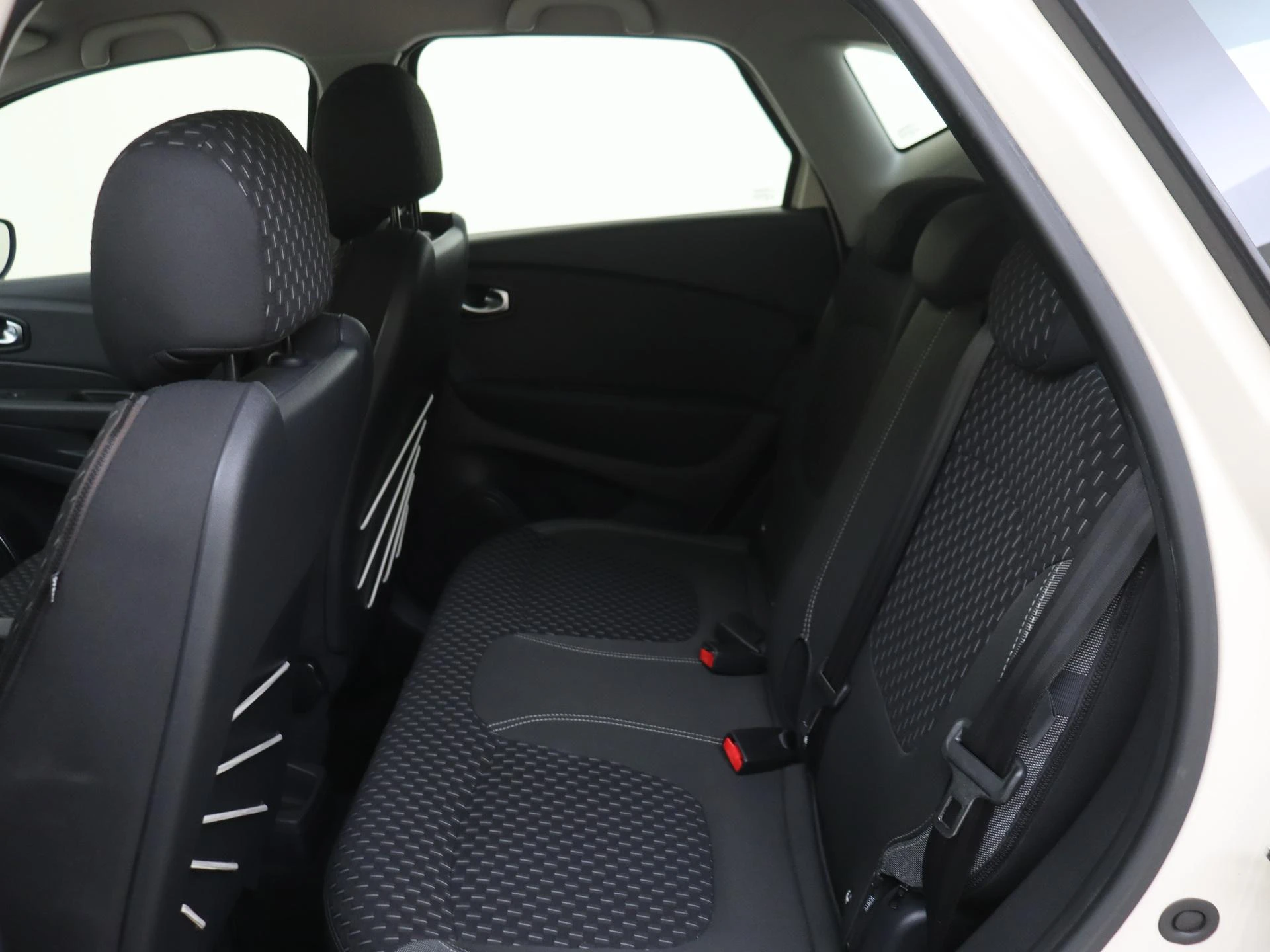 Renault-Captur-image-15