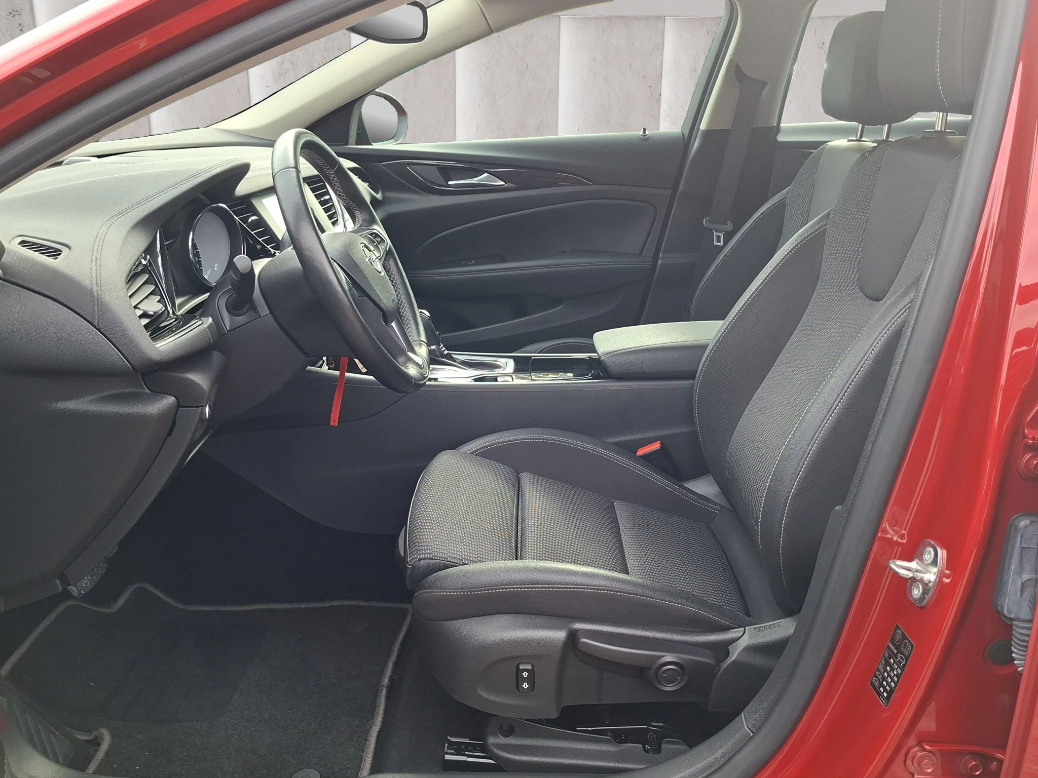 Opel-Insignia-image-9