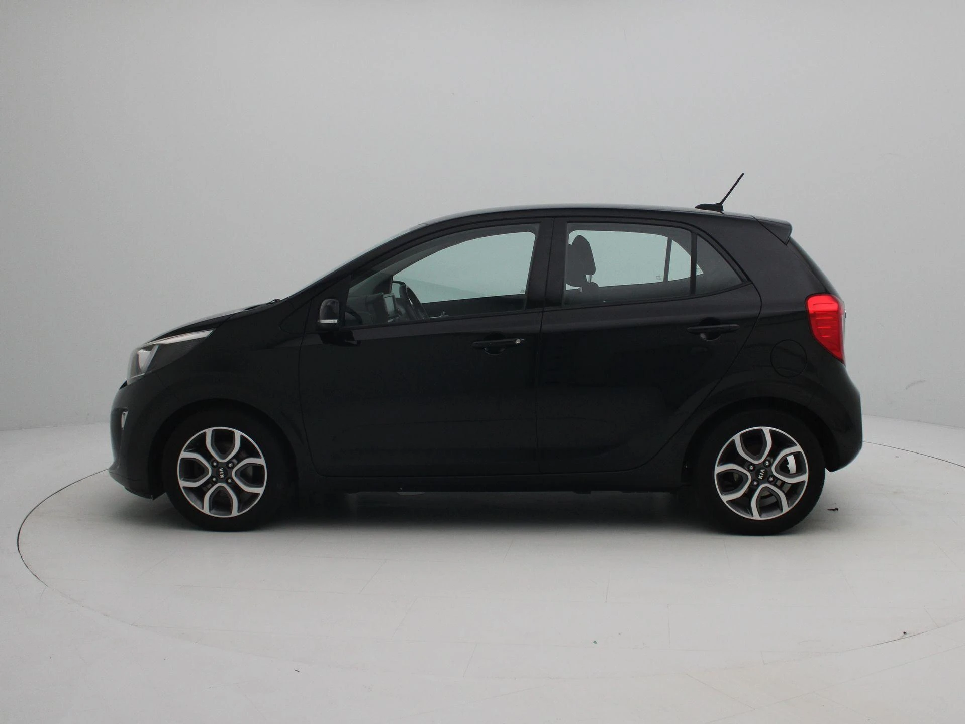 Kia-Picanto-image-3