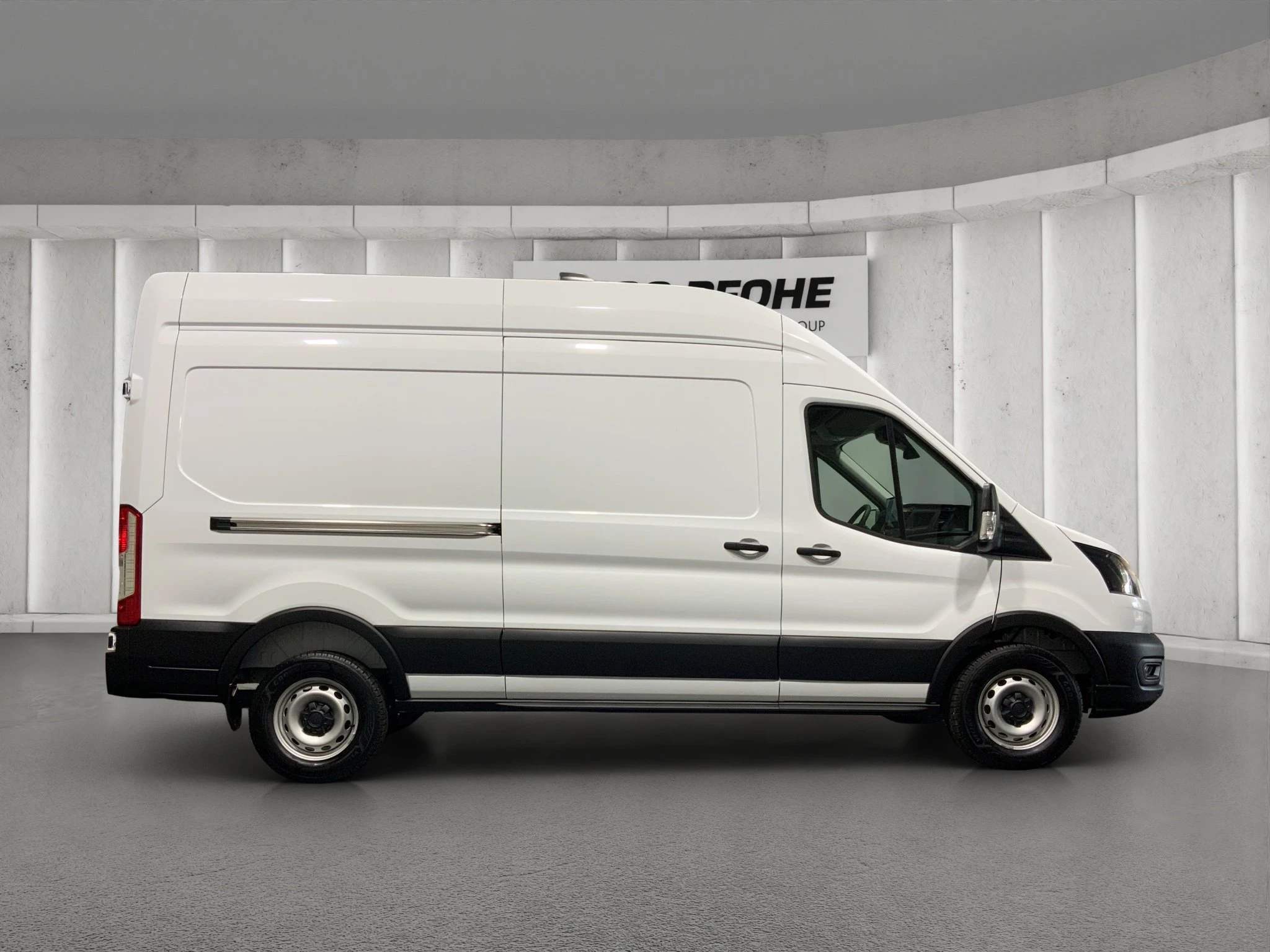 Ford-Transit-image-5