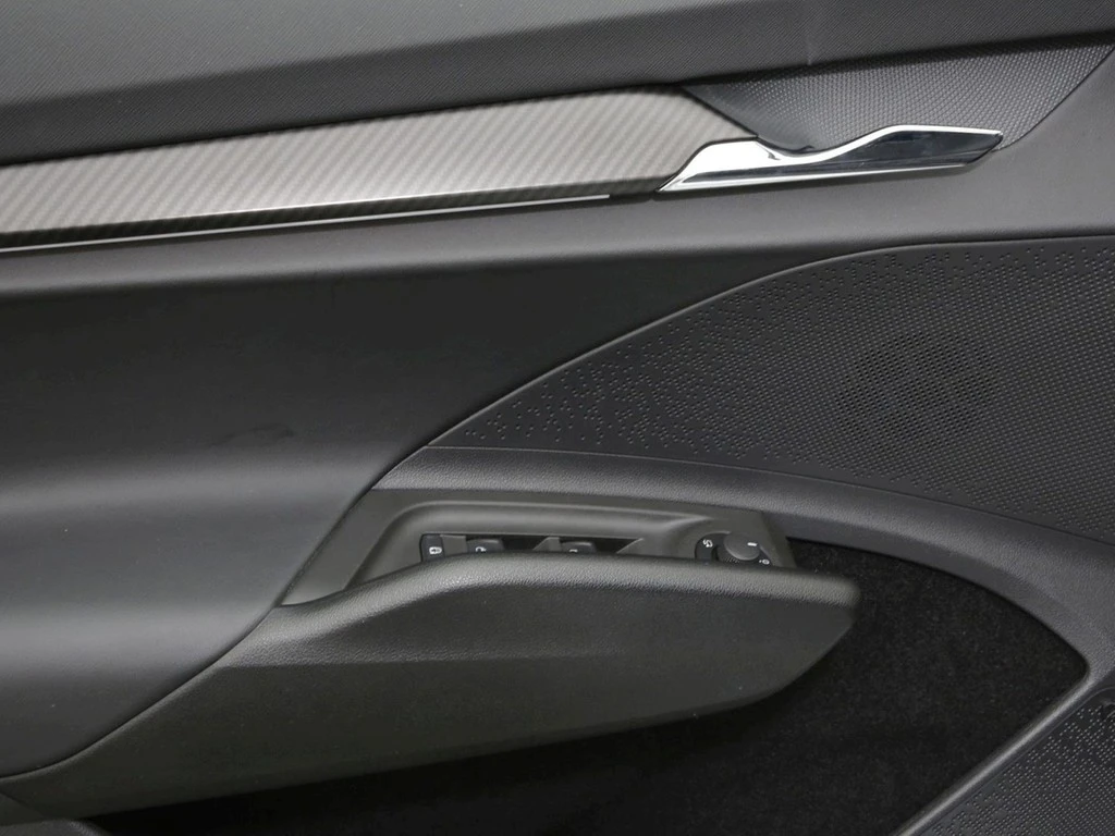 Škoda-Enyaq iV-image-15