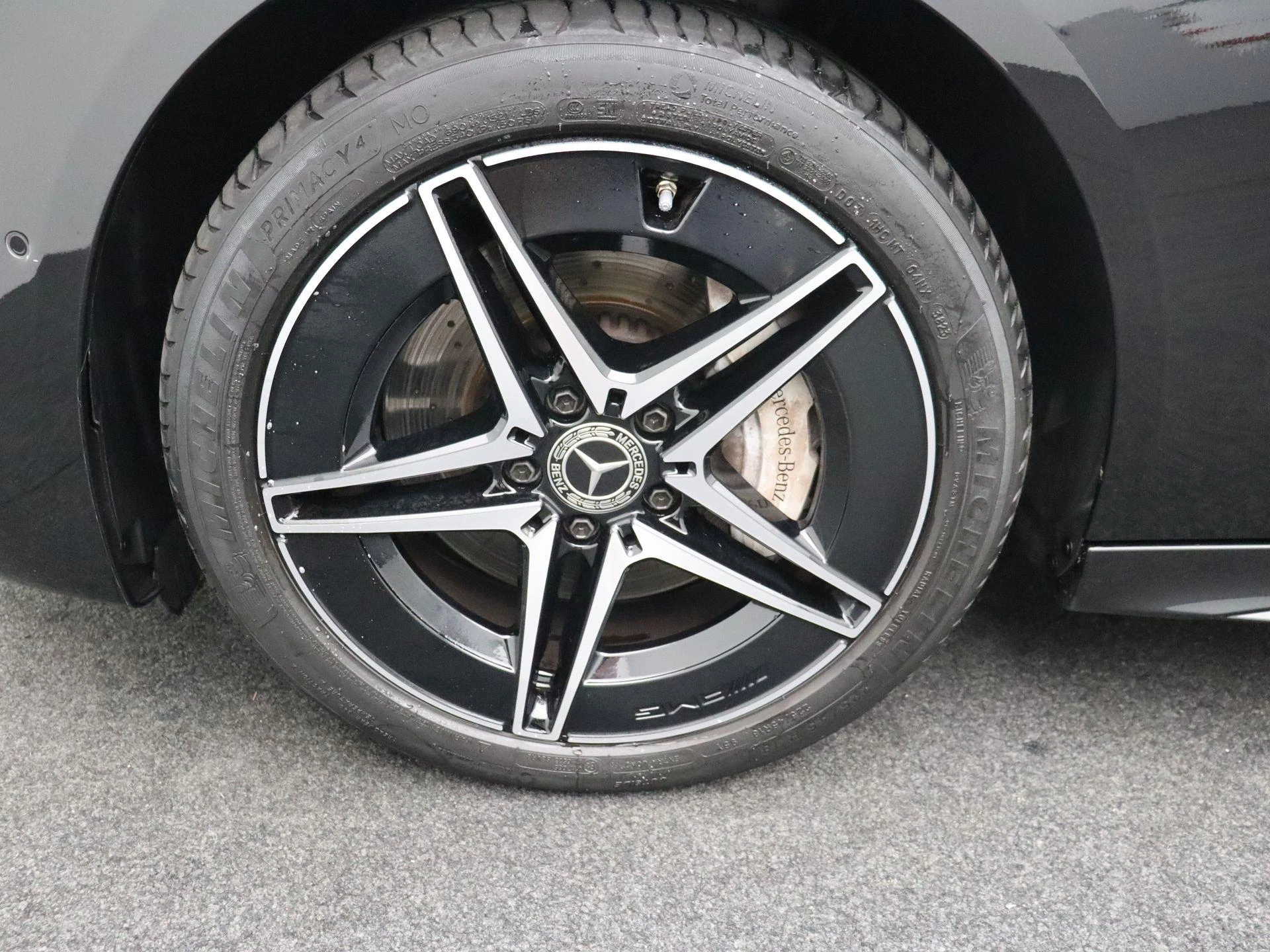 Mercedes-Benz Classe C 300 e Berline + AMG LINE + CARPLAY + CAMERA +