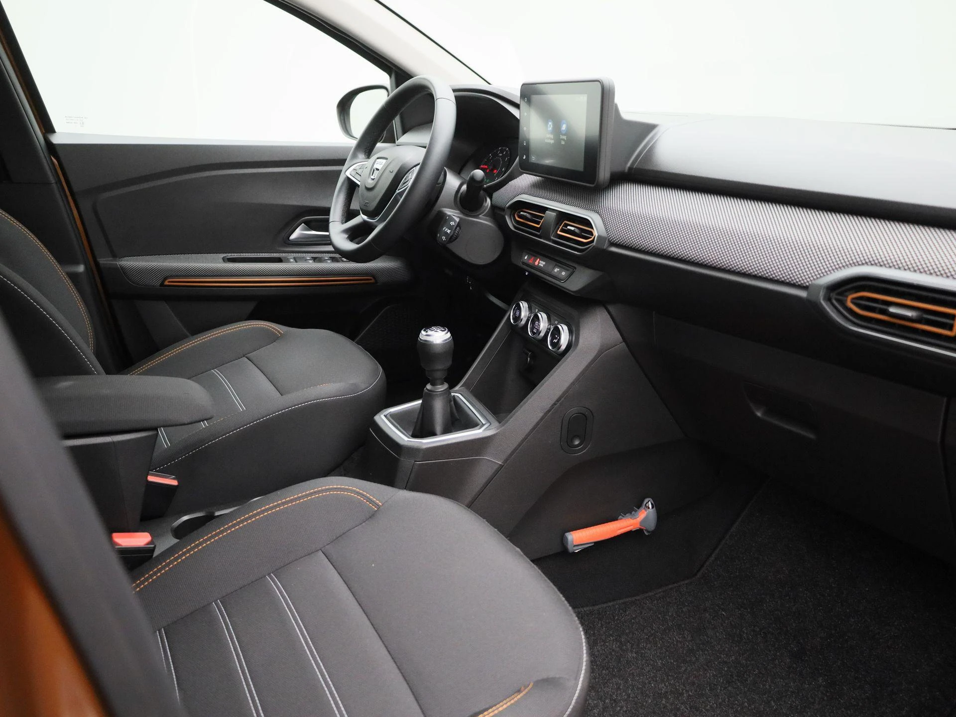 Dacia-Sandero Stepway-image-32