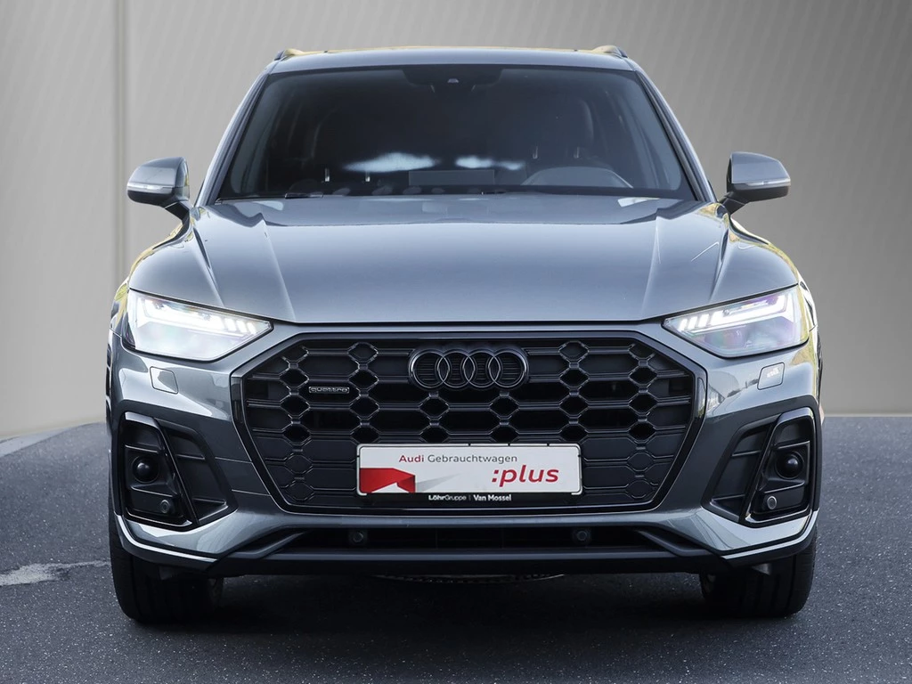Audi Q5 40 TDI S line Panorama Matrix AHK Kamera ACC