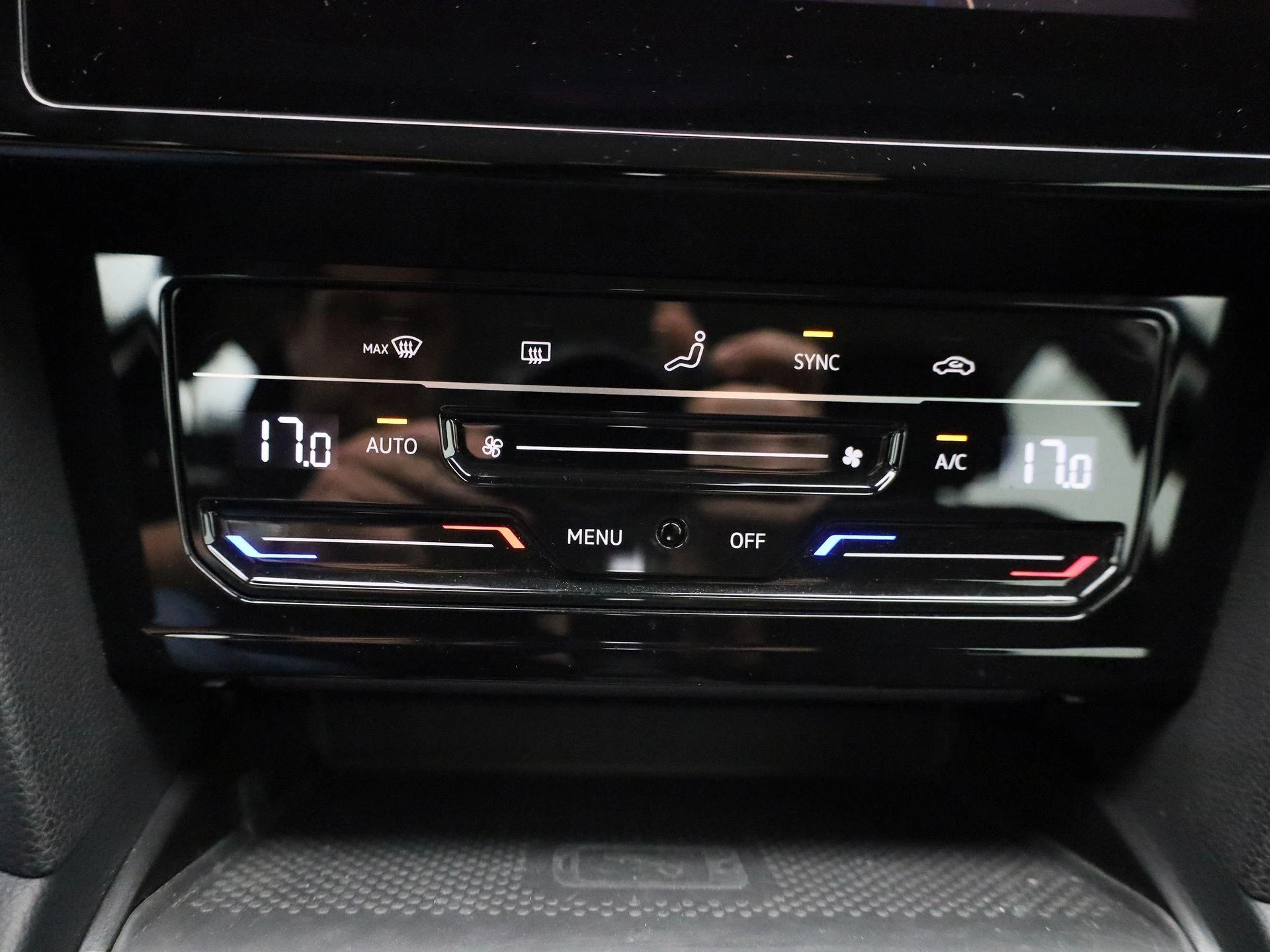 Volkswagen-Passat-image-20