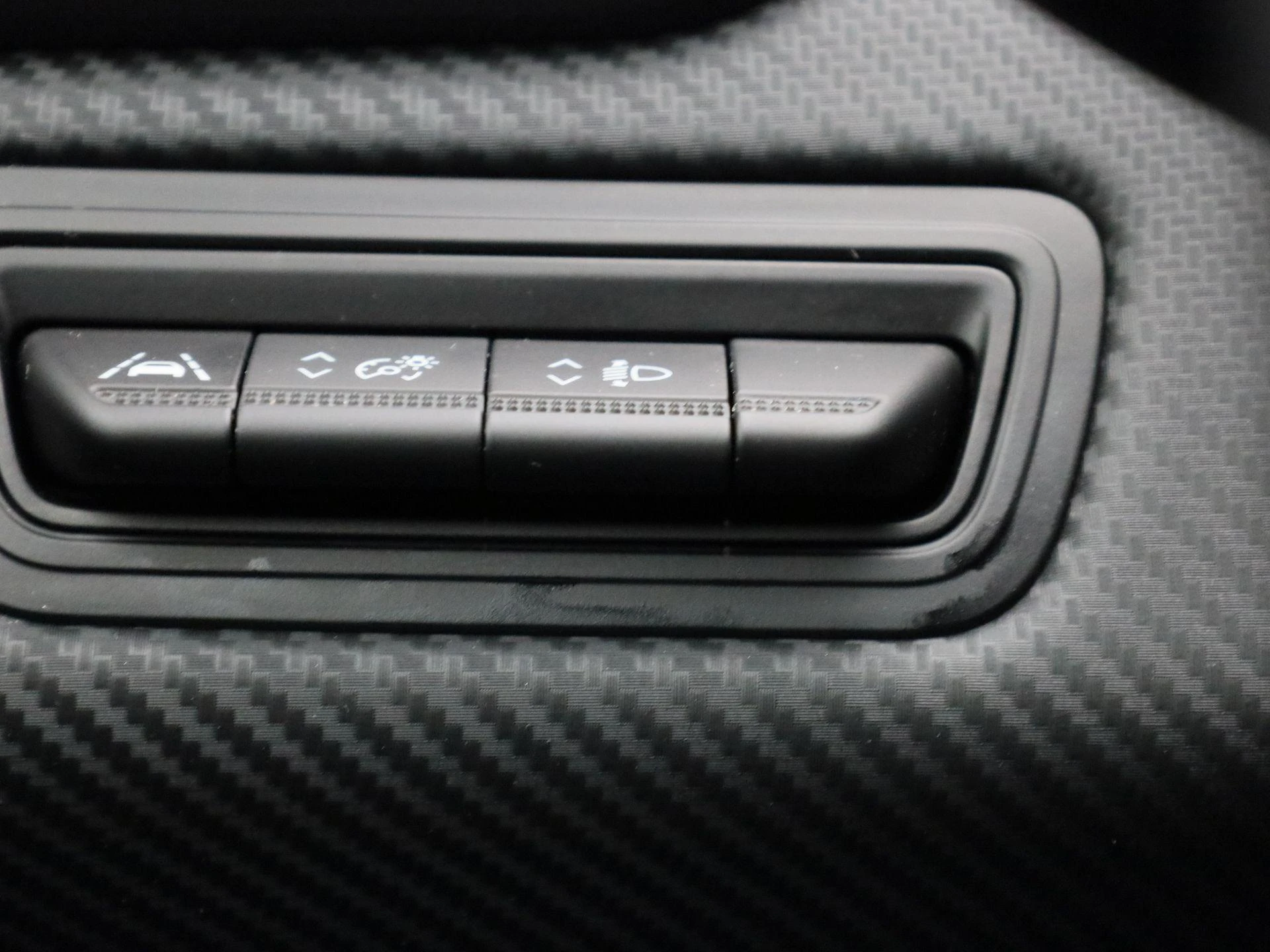 Renault-Clio-image-26