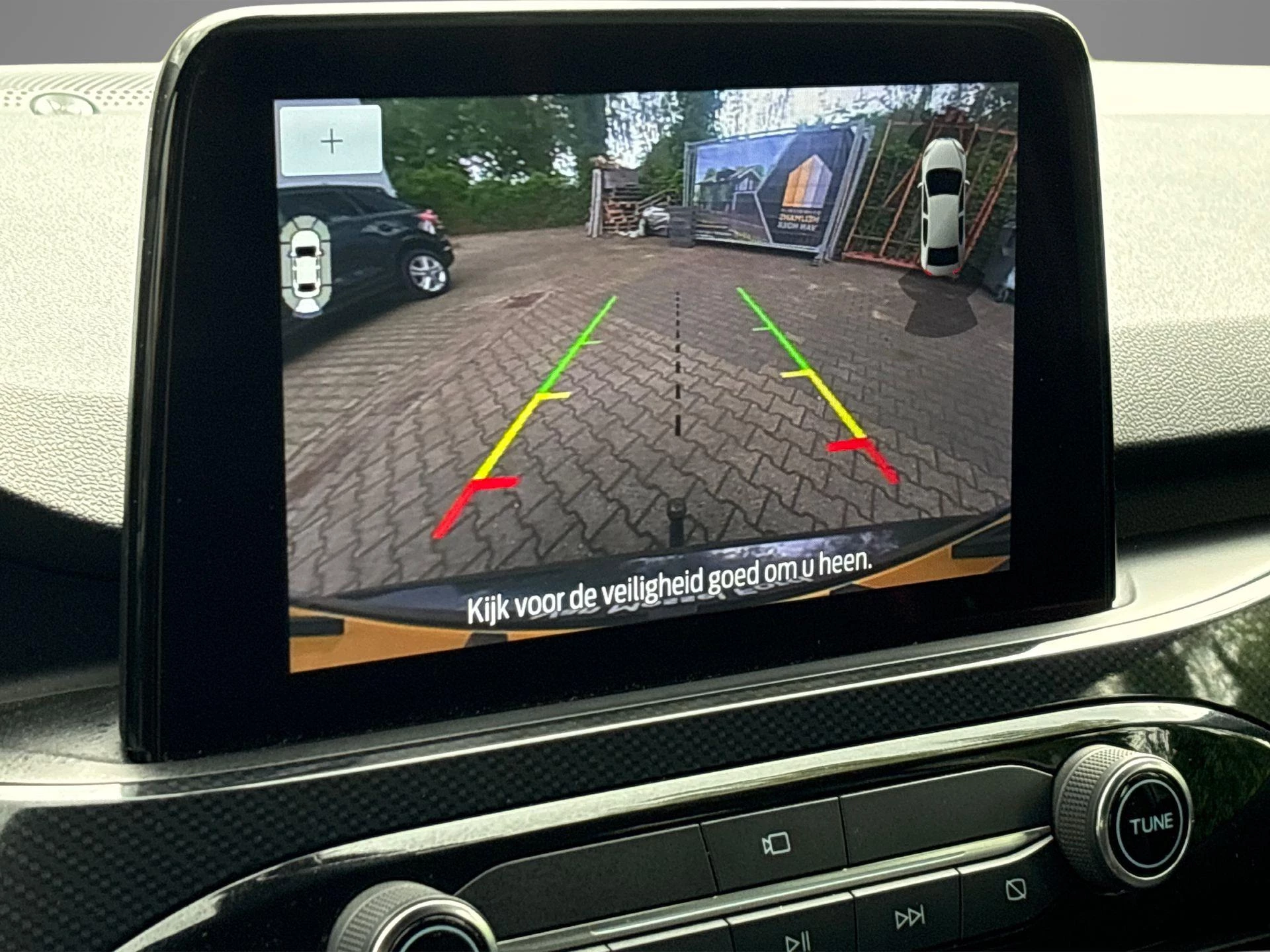 Ford-Kuga-image-10