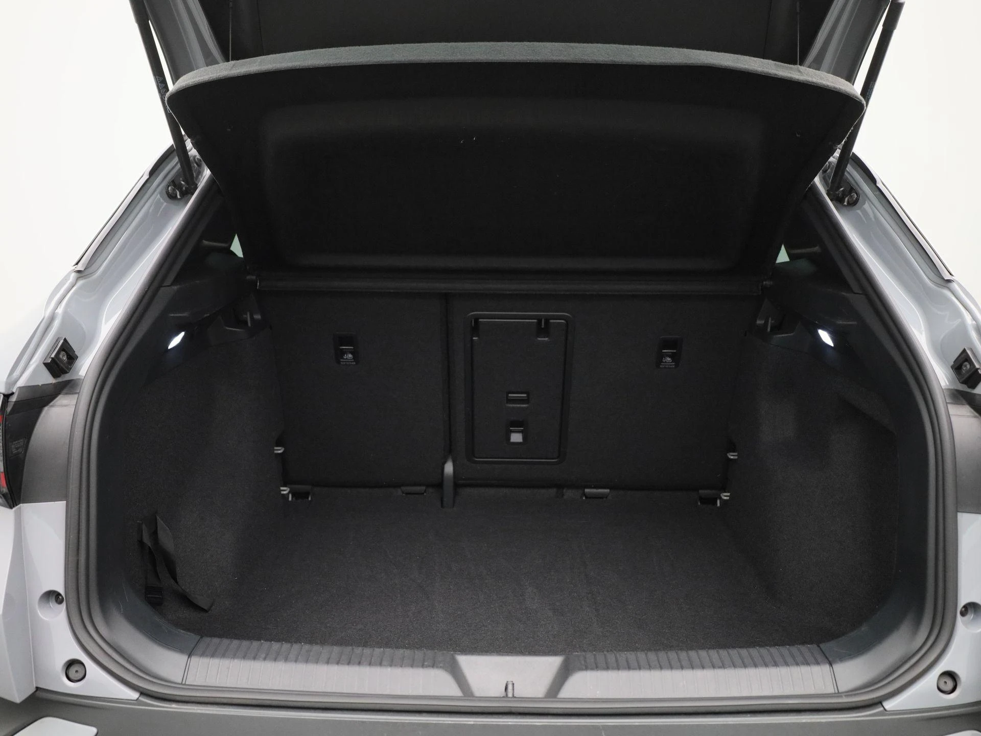 Volkswagen-ID.4-image-12