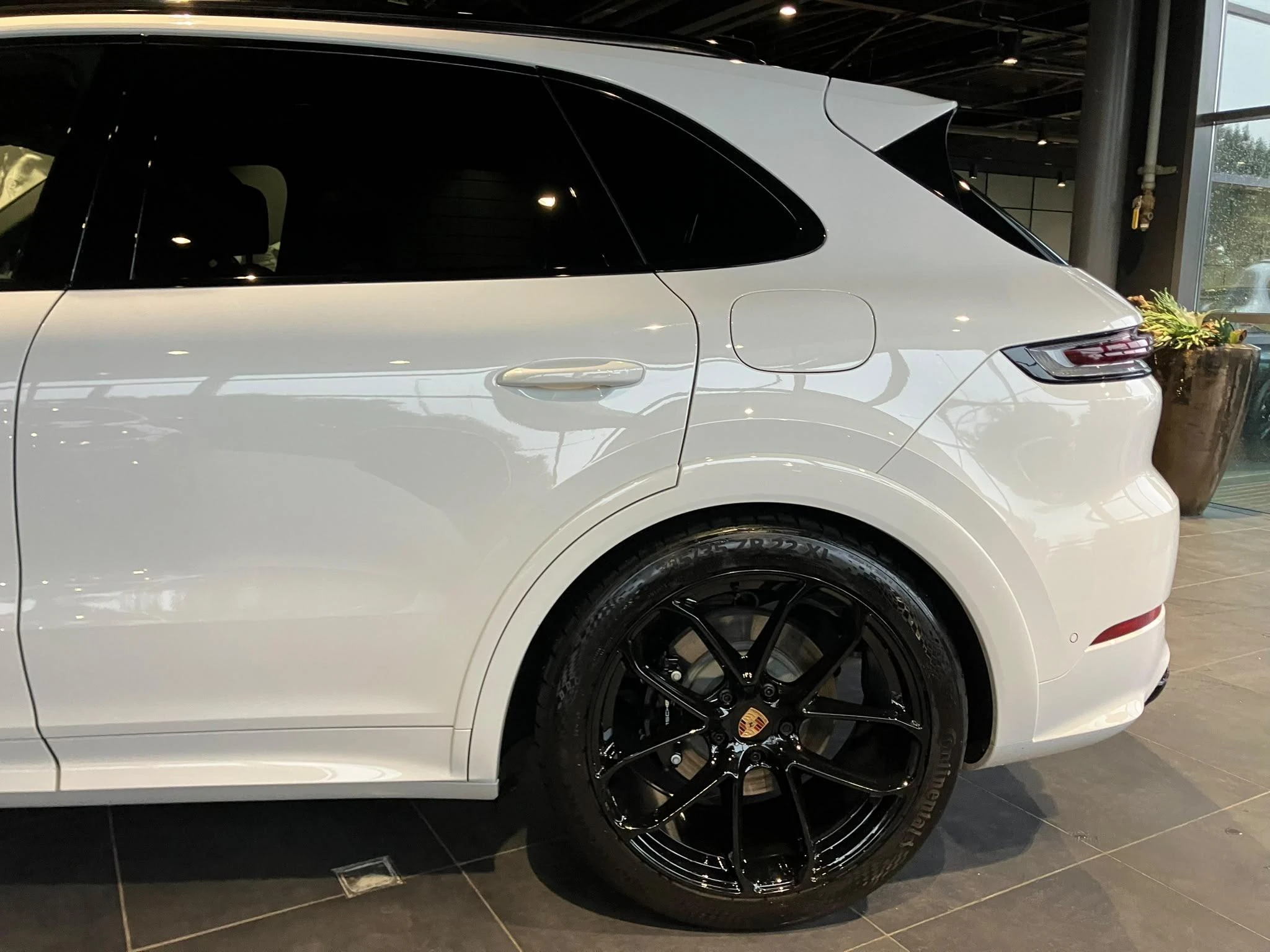 Porsche-Cayenne-image-18