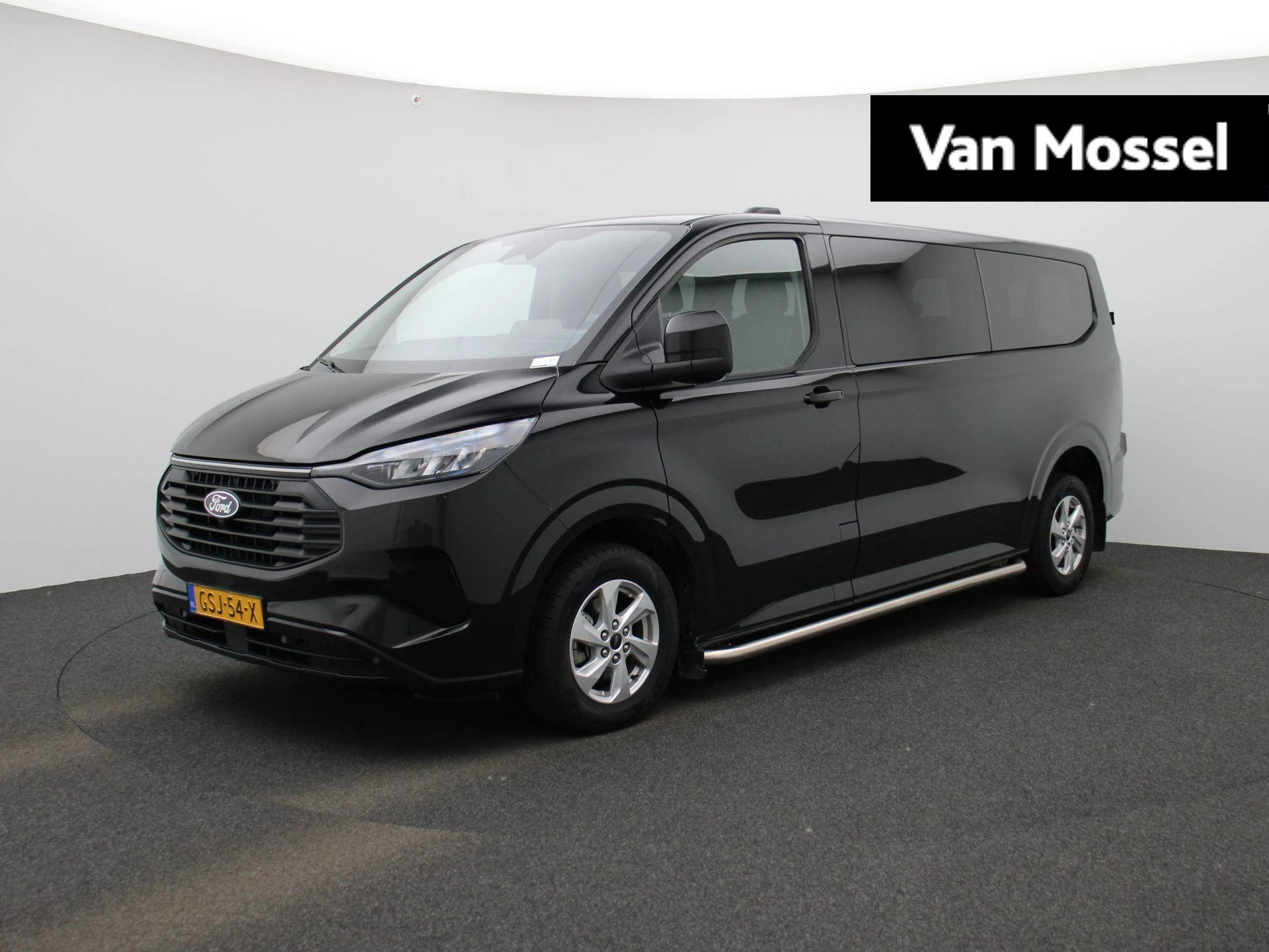 Ford-Transit Custom-image-0