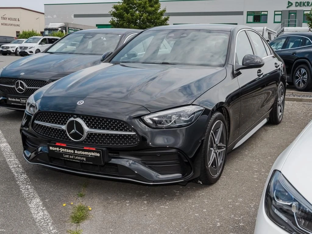 Mercedes-Benz-C-Klasse 300-image-7