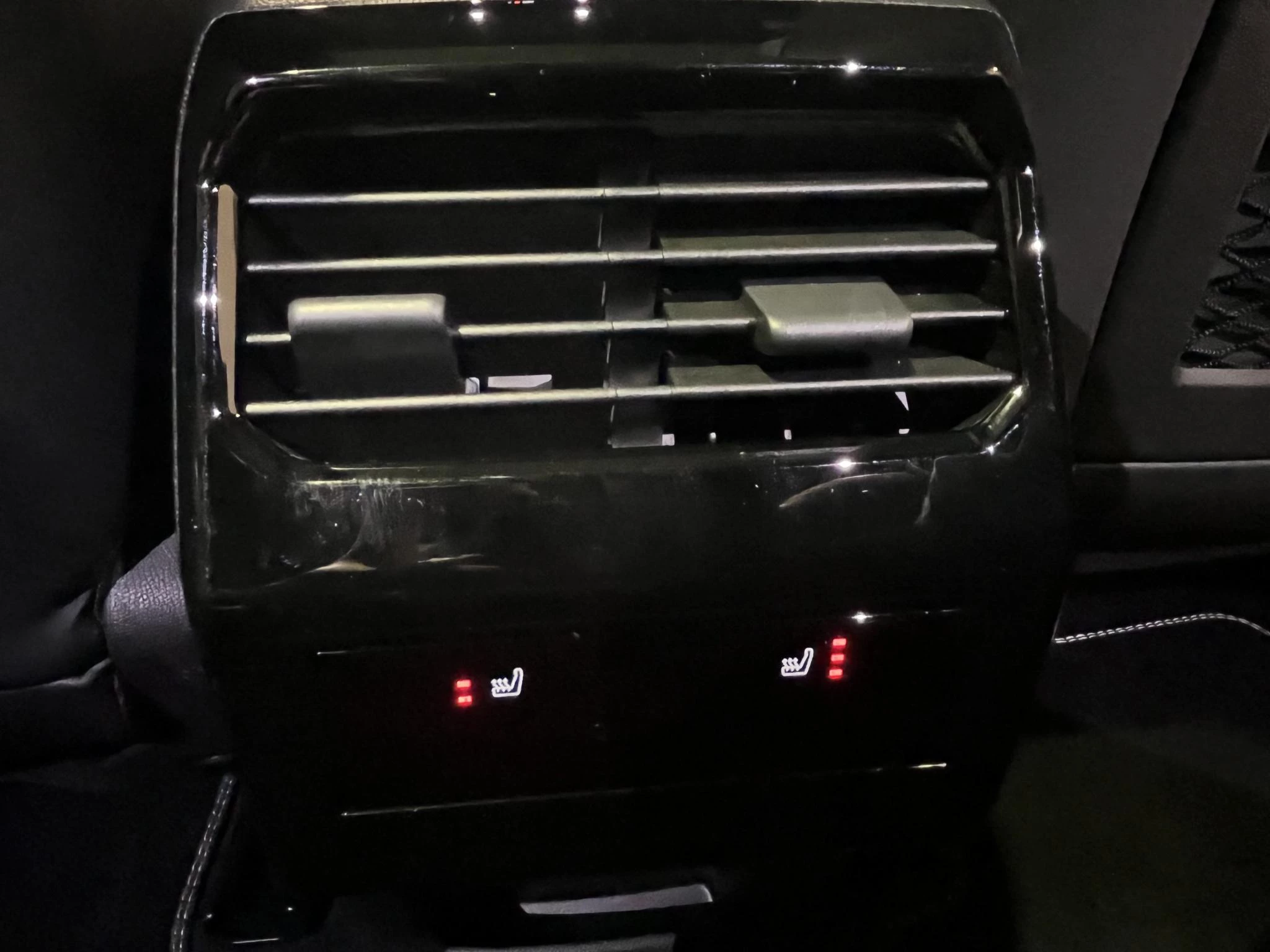 Peugeot-e-3008-image-27