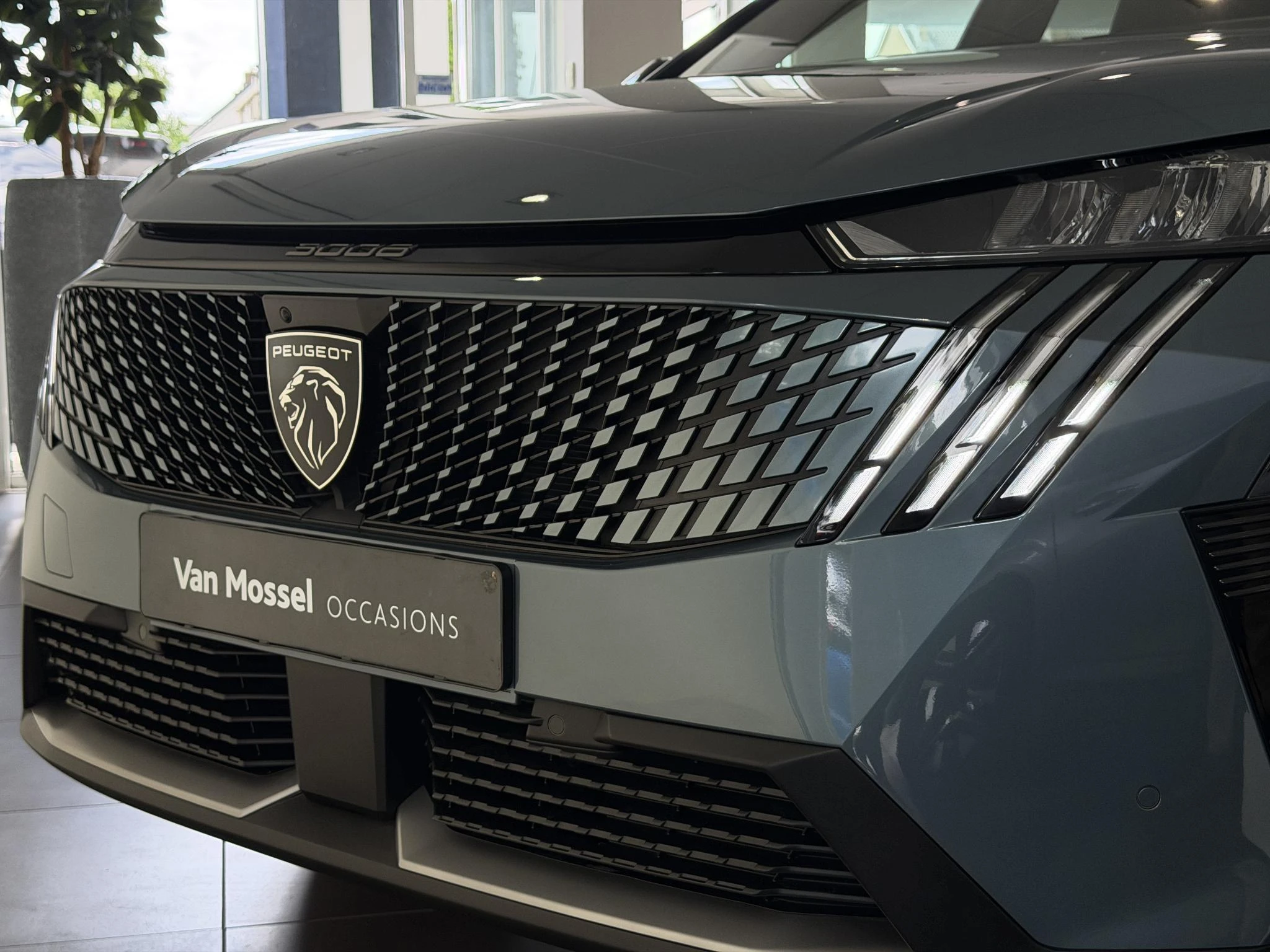 Peugeot 3008 1.6 plug-in Hybrid 195 Allure