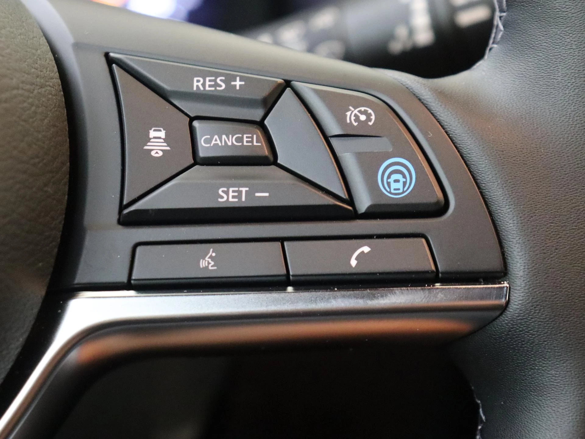 Nissan-Juke-image-17