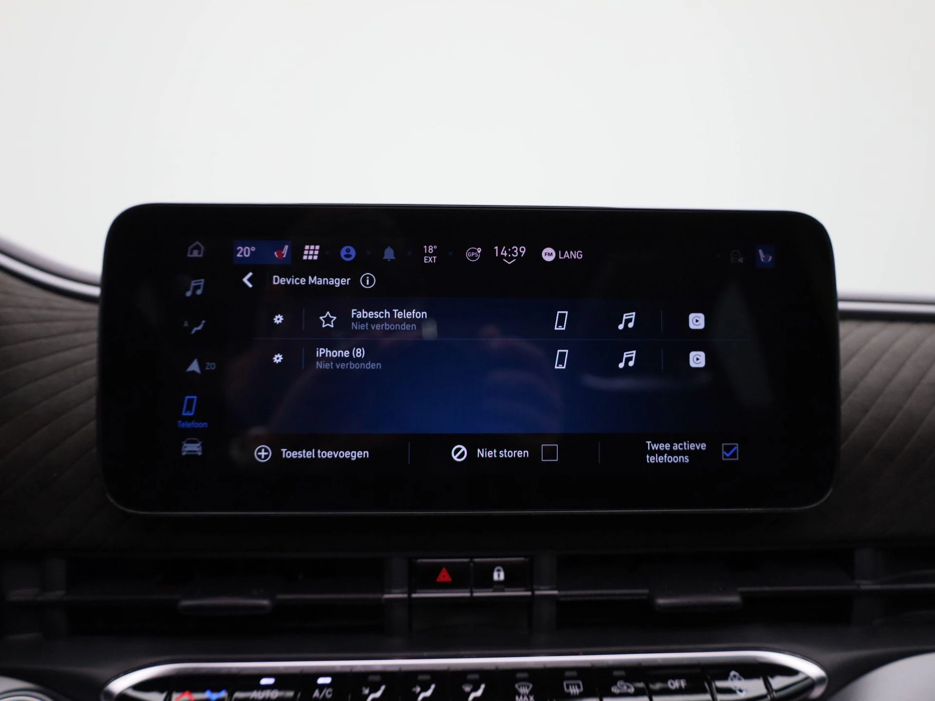 Abarth-500C-image-33