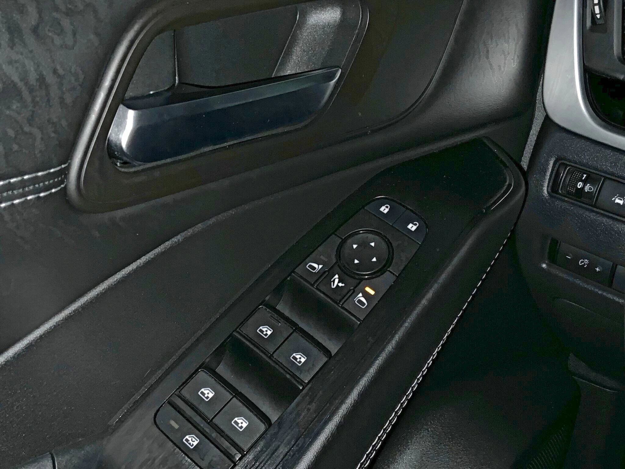 Nissan-QASHQAI-image-15