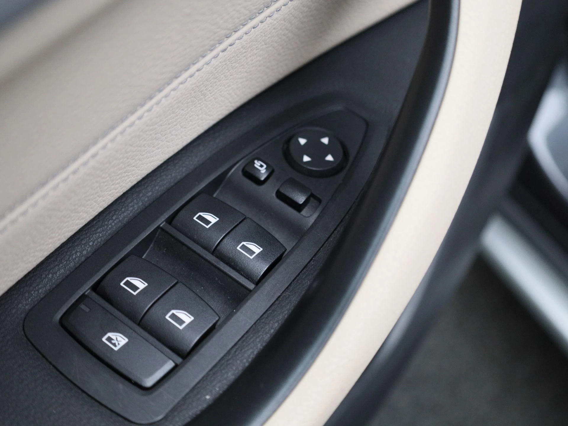 BMW-X1-image-35