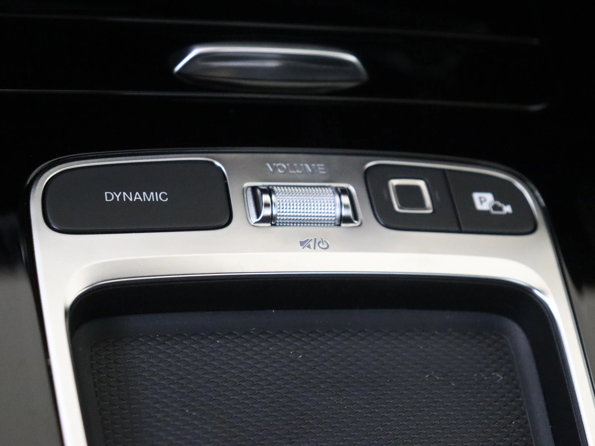 Mercedes-Benz-A-Klasse-image-20