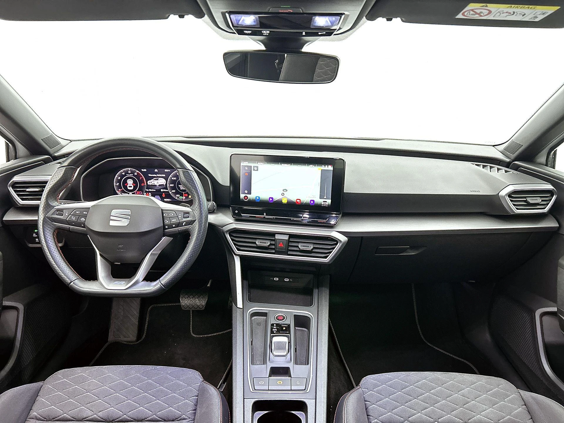 SEAT-Leon-image-19
