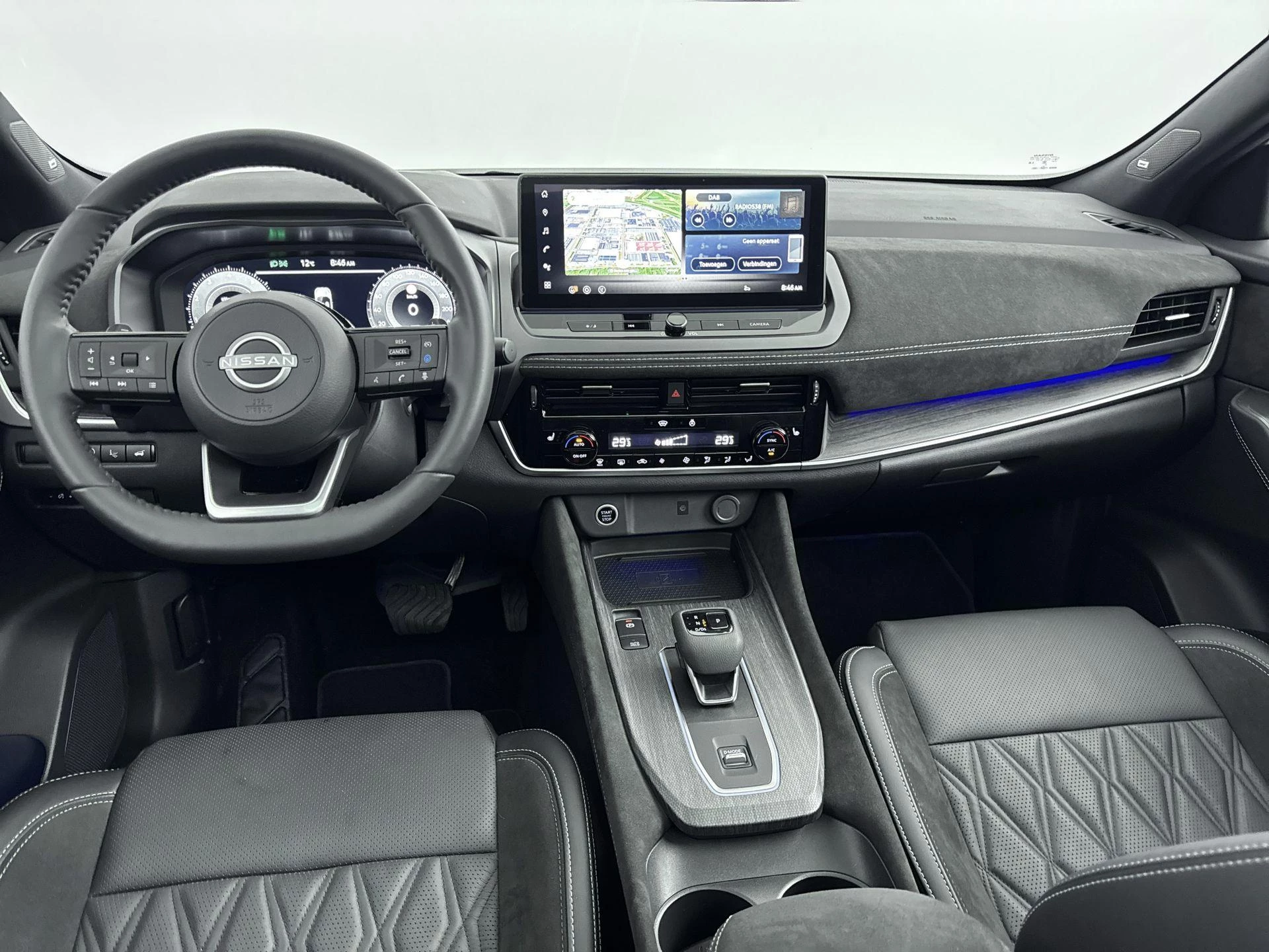 Nissan-QASHQAI-image-16