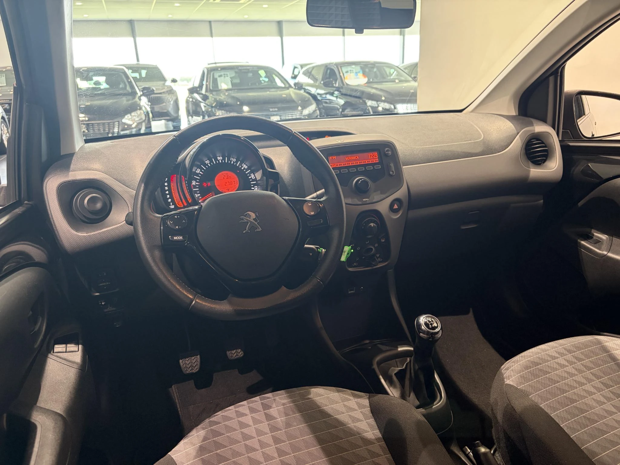 Peugeot-108-image-5