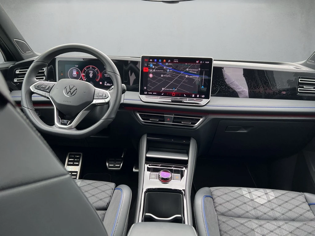 Volkswagen-Tiguan-image-7