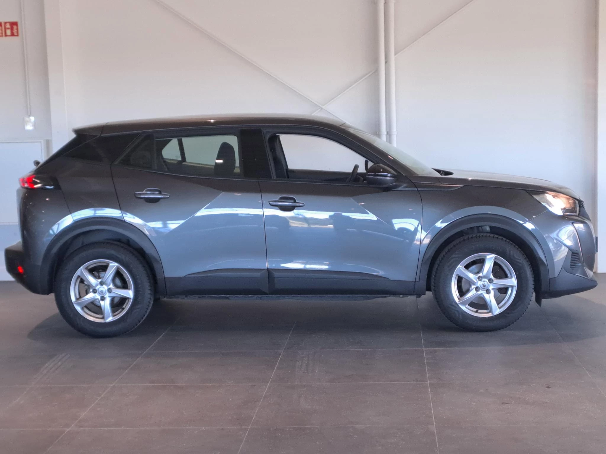 Peugeot-2008-image-7