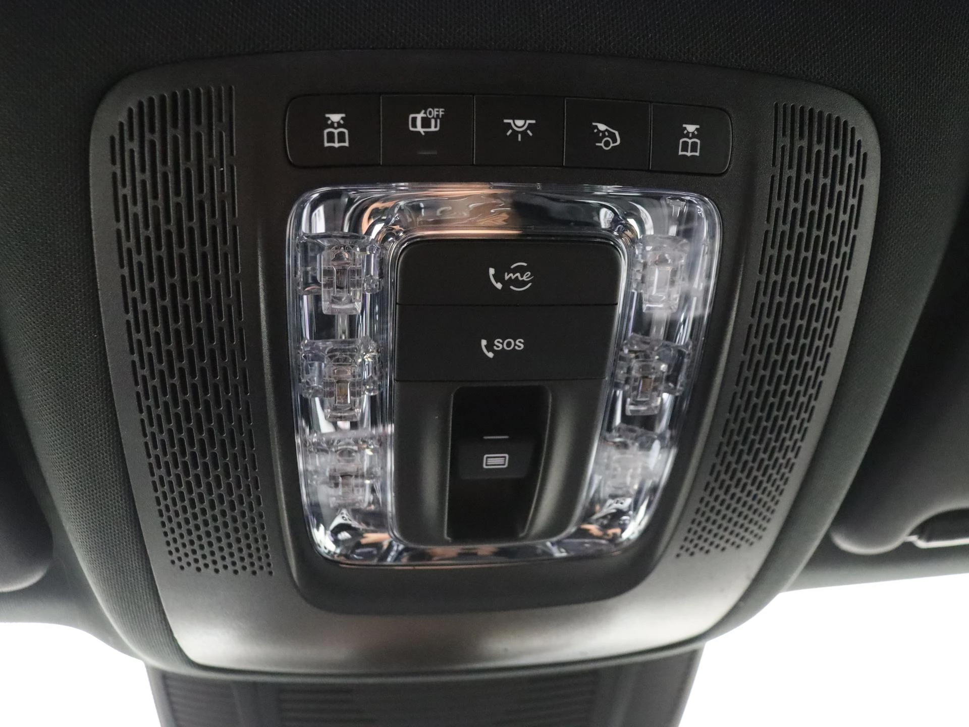 Mercedes-Benz-GLE-image-24