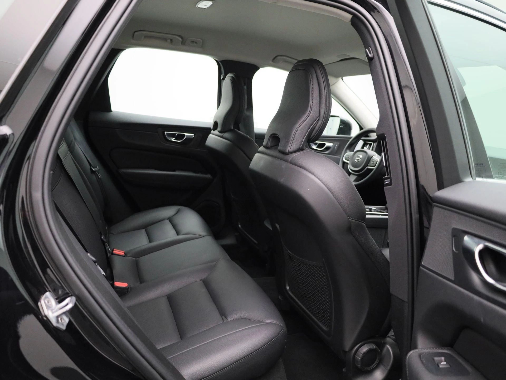Volvo-XC60-image-32